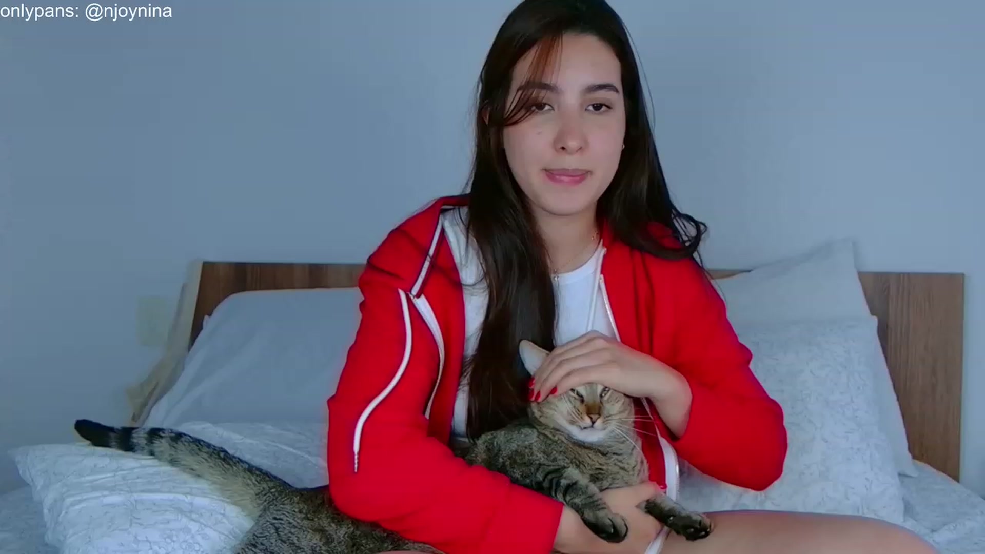 Gallery image thumbnail from Ninajoyy's myfreecams stream on, 12/29/2023, 19:33 image 19 of 20