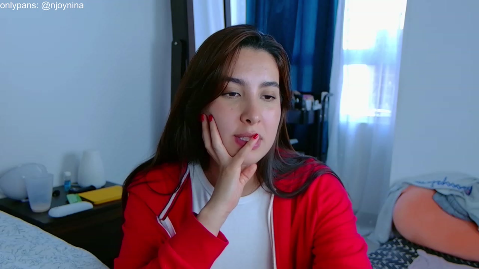 Gallery image thumbnail from Ninajoyy's myfreecams stream on, 12/29/2023, 21:14 image 19 of 20