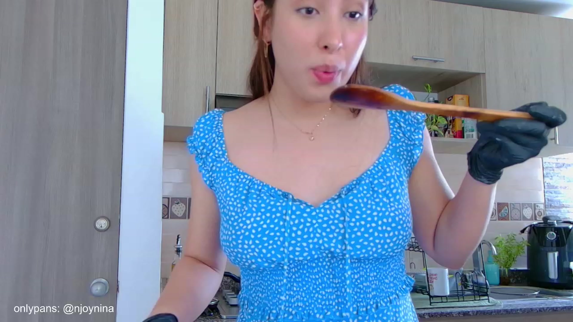 Gallery image thumbnail from Ninajoyy's myfreecams stream on, 02/28/2024, 18:19 image 1 of 20