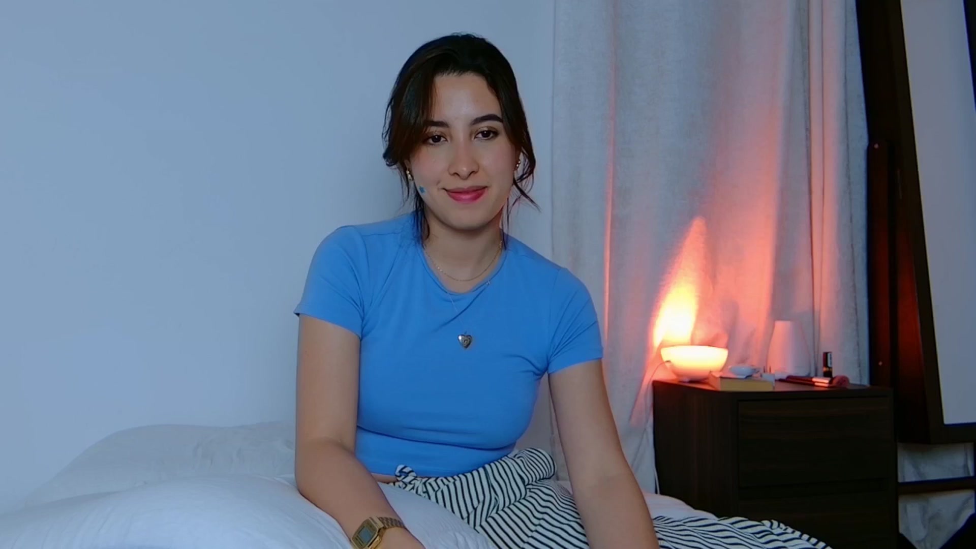 Gallery image thumbnail from Ninajoyy's myfreecams stream on, 05/28/2025, 02:05 image 7 of 20