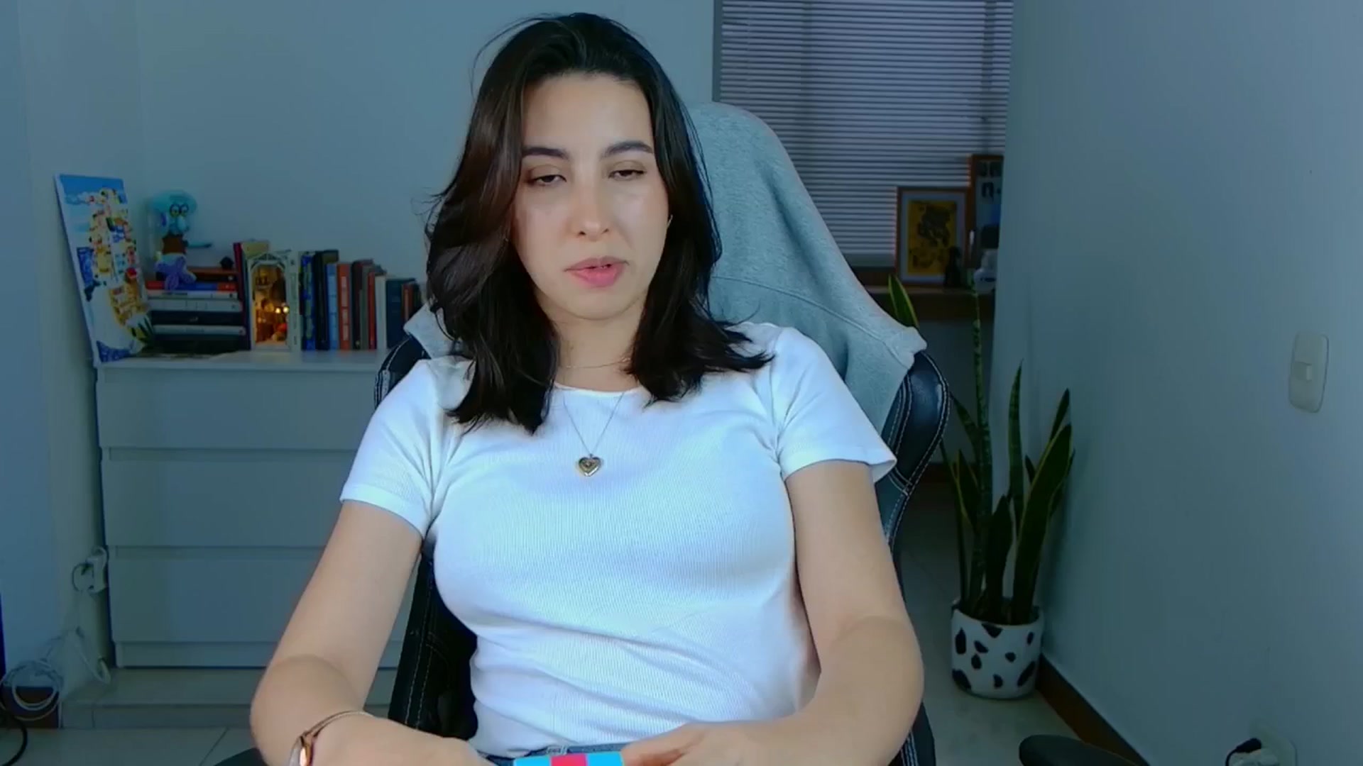 Gallery image thumbnail from Ninajoyy's myfreecams stream on, 06/28/2025, 01:56 image 5 of 20