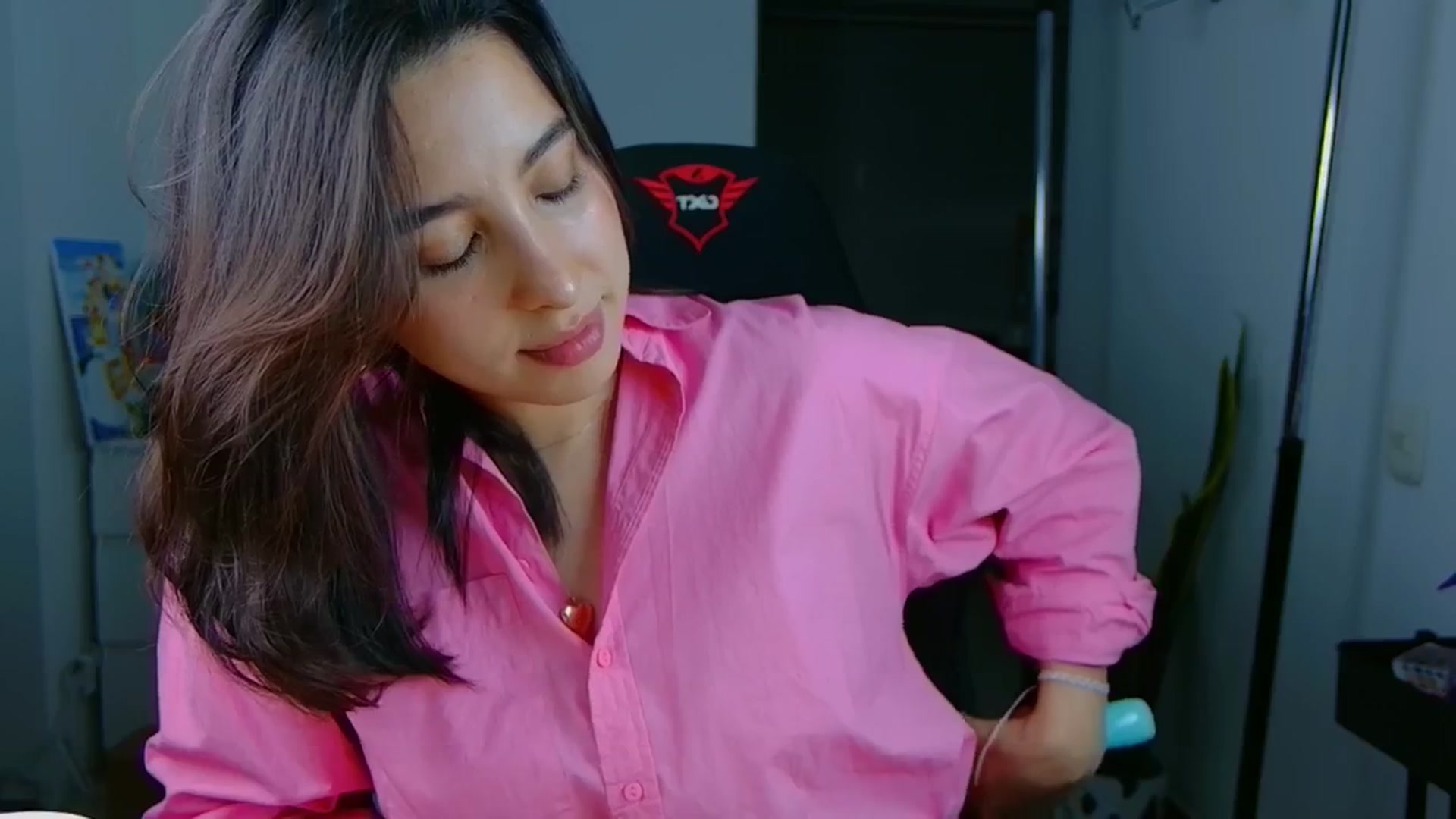 Gallery image thumbnail from Ninajoyy's myfreecams stream on, 07/19/2025, 01:15 image 18 of 20