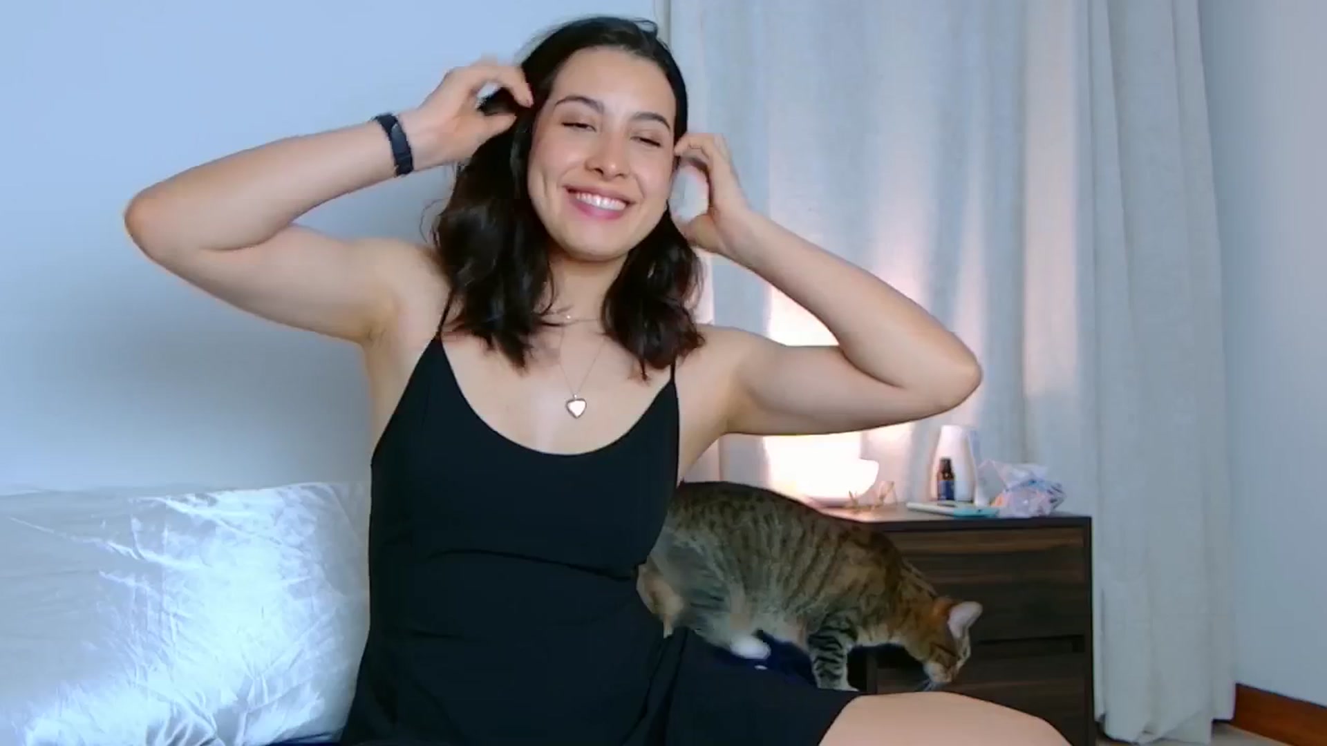 Gallery image thumbnail from Ninajoyy's myfreecams stream on, 09/23/2025, 01:50 image 7 of 20