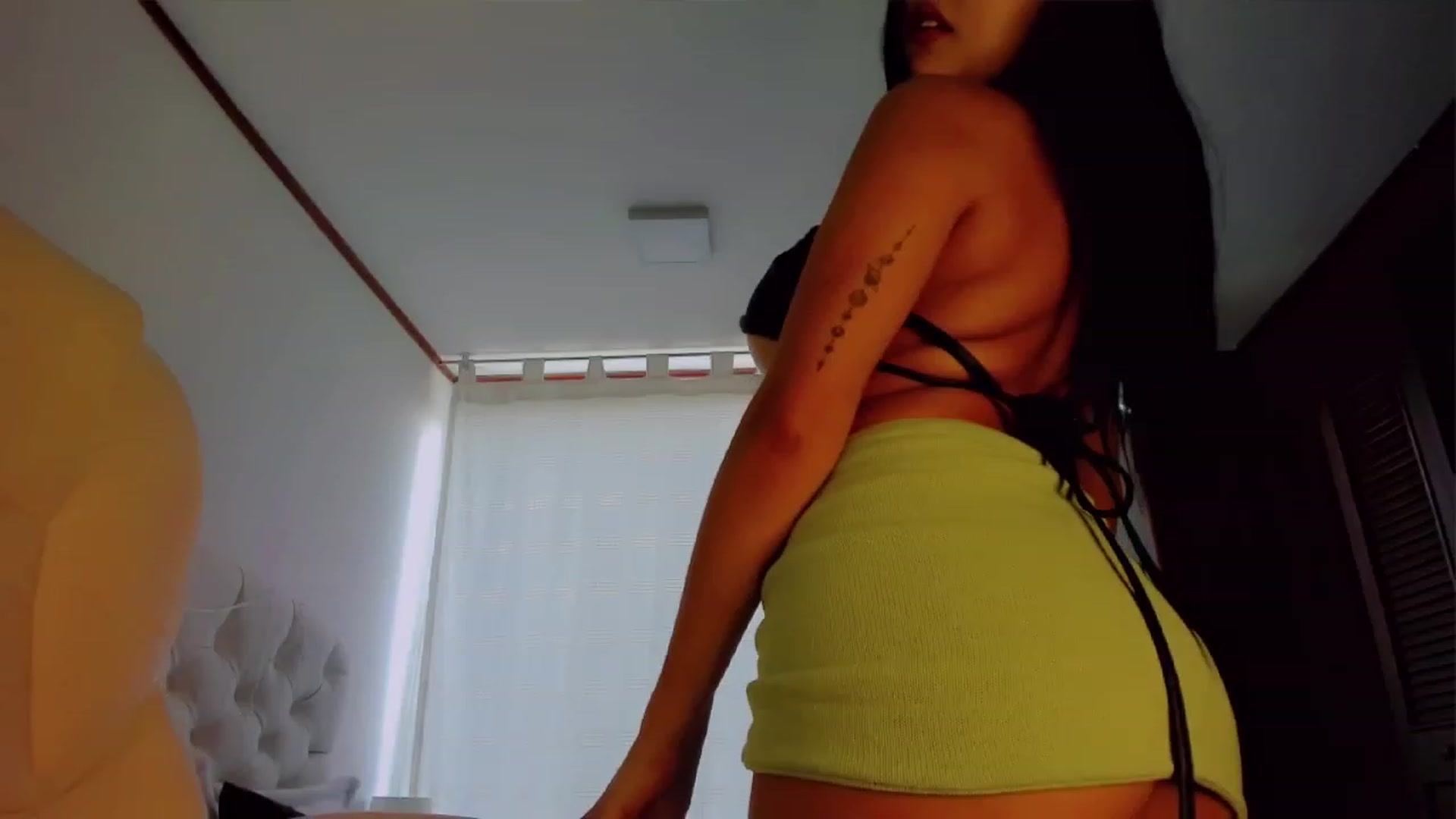 Gallery image thumbnail from Ninawv's myfreecams stream on, 06/18/2023, 21:29 image 11 of 20