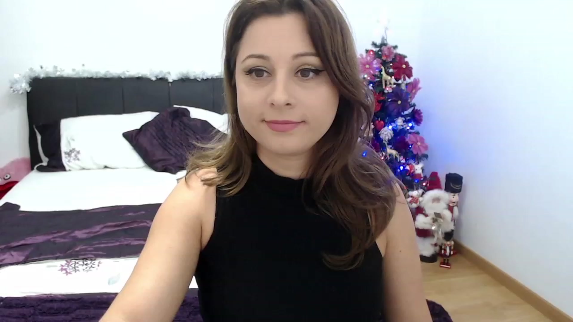 Gallery image thumbnail from NinjaGirl_'s myfreecams stream on, 12/07/2022, 01:37 image 8 of 20