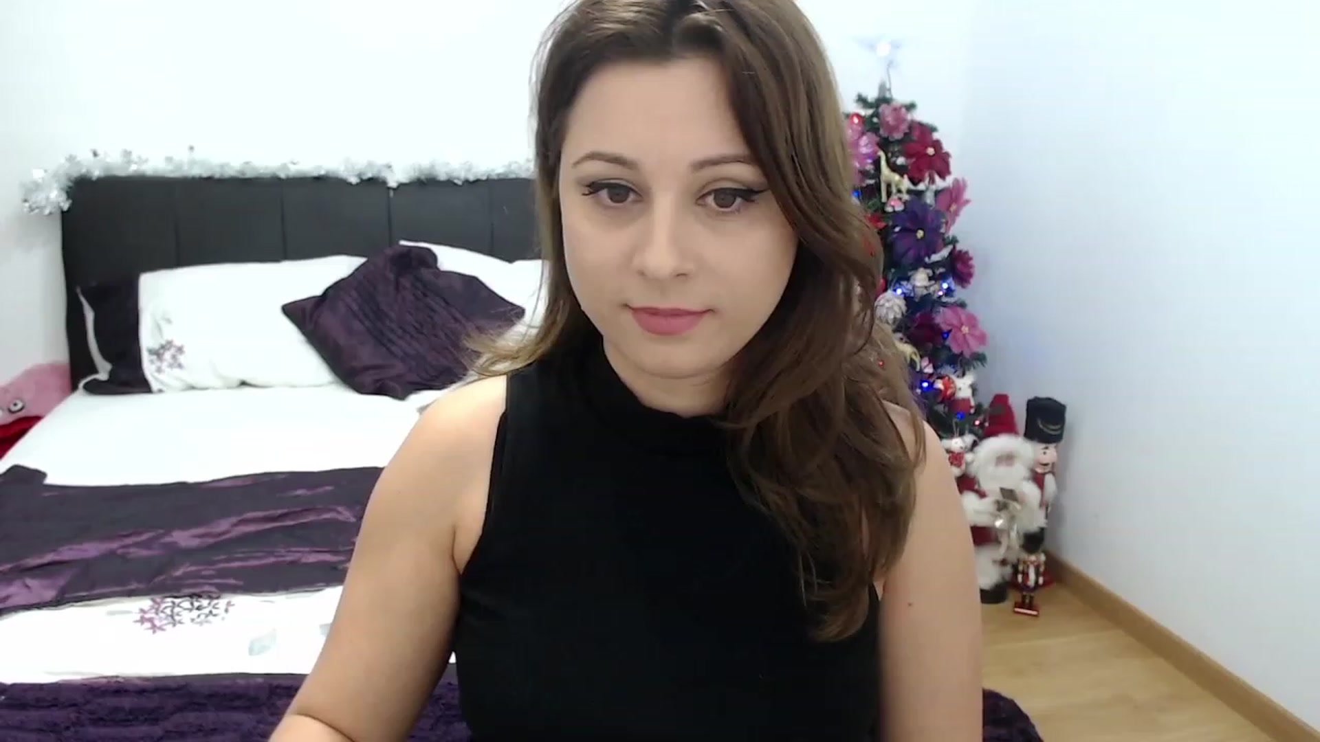 Gallery image thumbnail from NinjaGirl_'s myfreecams stream on, 12/07/2022, 01:37 image 1 of 20