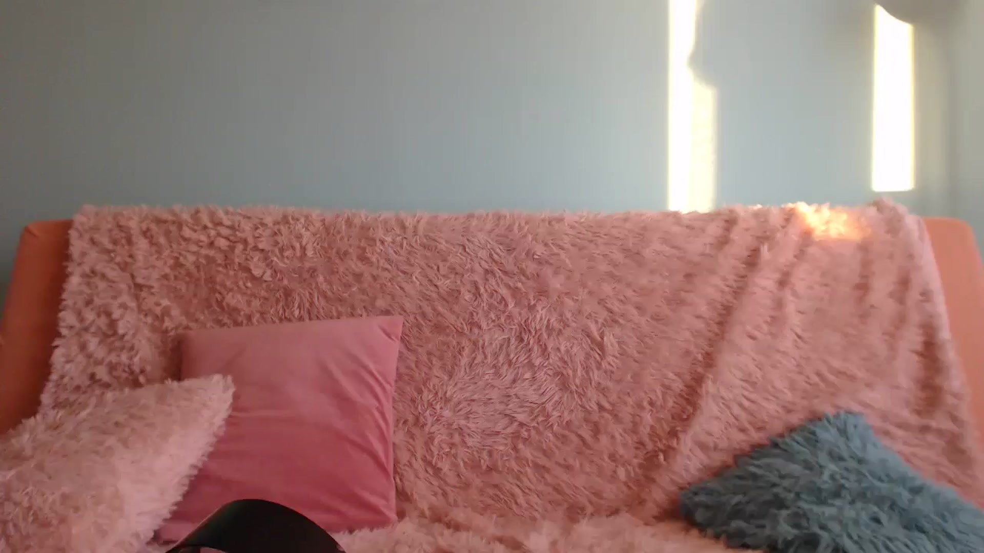 Gallery image thumbnail from Ninja_moi's myfreecams stream on, 06/16/2024, 18:32 image 3 of 20