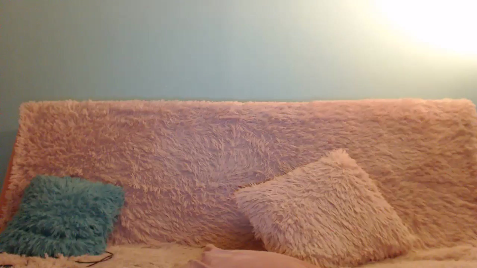 Gallery image thumbnail from Ninja_moi's myfreecams stream on, 06/19/2024, 20:31 image 4 of 20