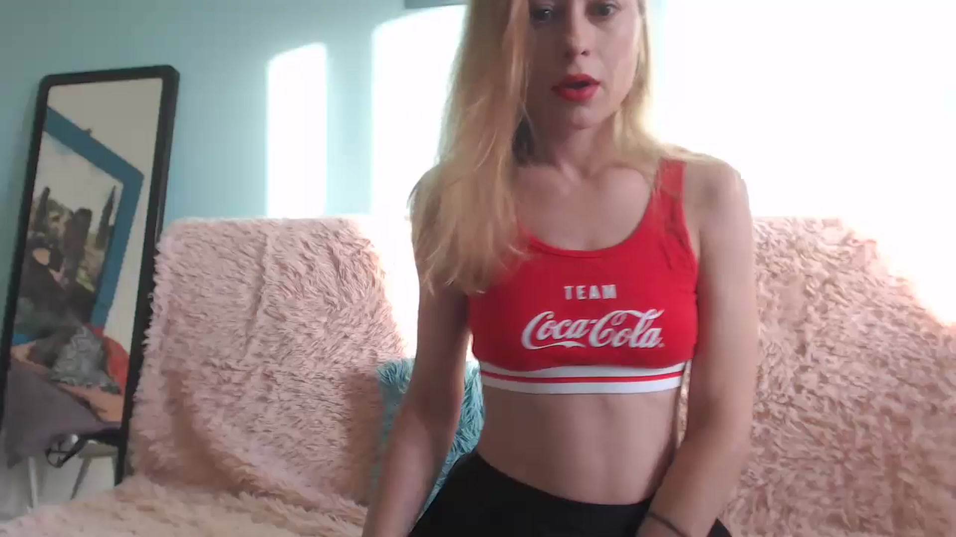 Gallery image thumbnail from Ninja_moi's myfreecams stream on, 08/01/2024, 17:33 image 6 of 20