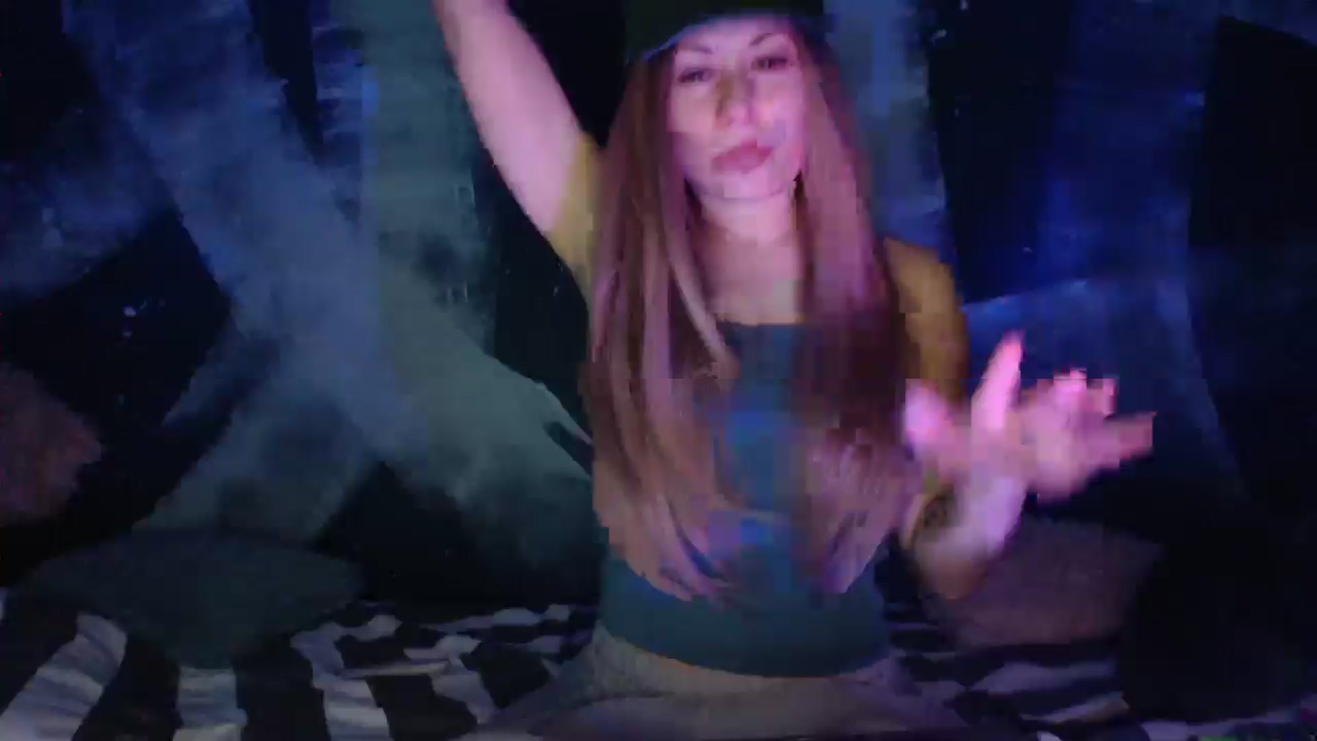 Gallery image thumbnail from Ninja_moi's myfreecams stream on, 04/08/2025, 22:15 image 2 of 20