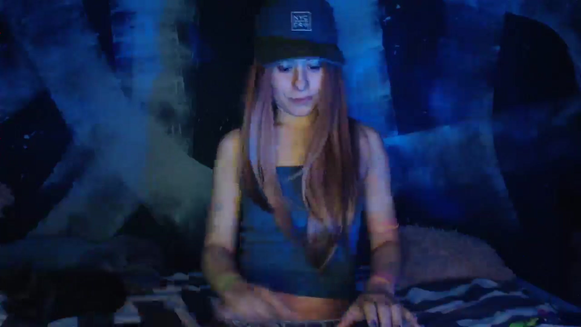 Gallery image thumbnail from Ninja_moi's myfreecams stream on, 04/08/2025, 22:15 image 13 of 20