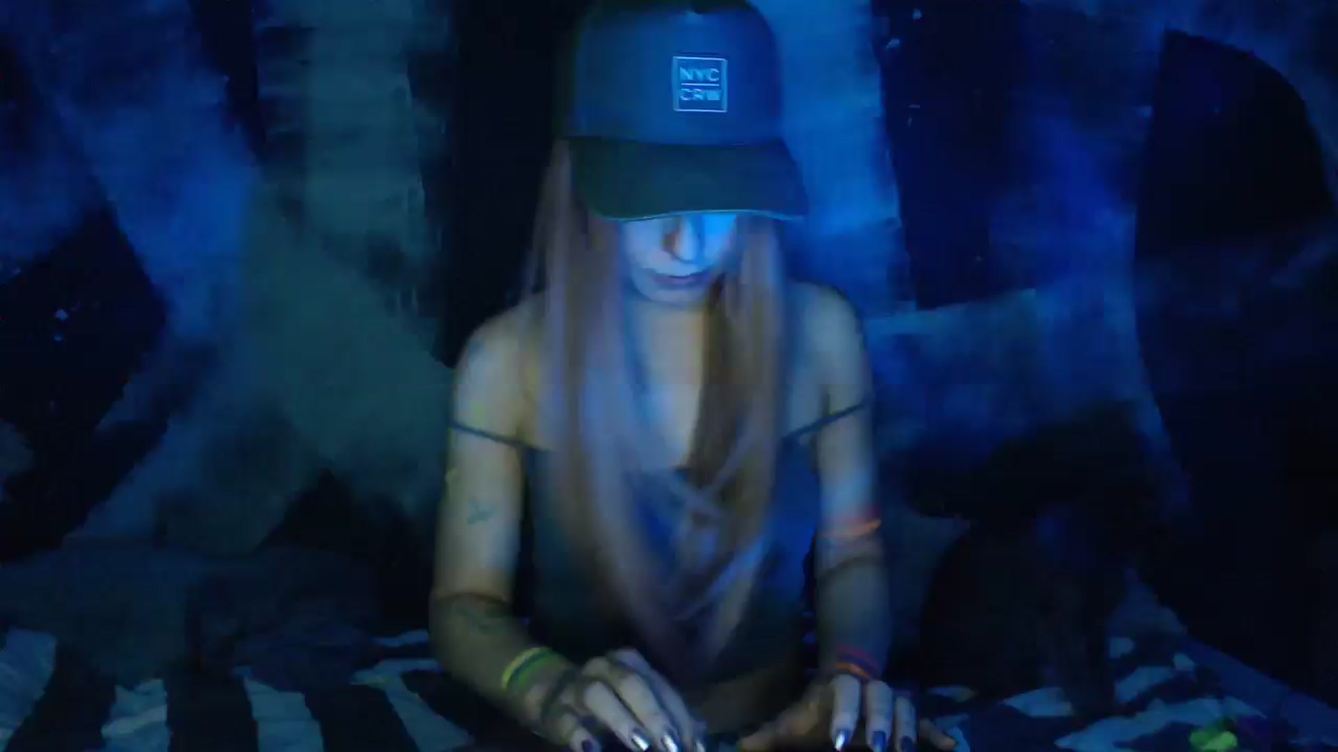 Gallery image thumbnail from Ninja_moi's myfreecams stream on, 04/08/2025, 22:15 image 17 of 20