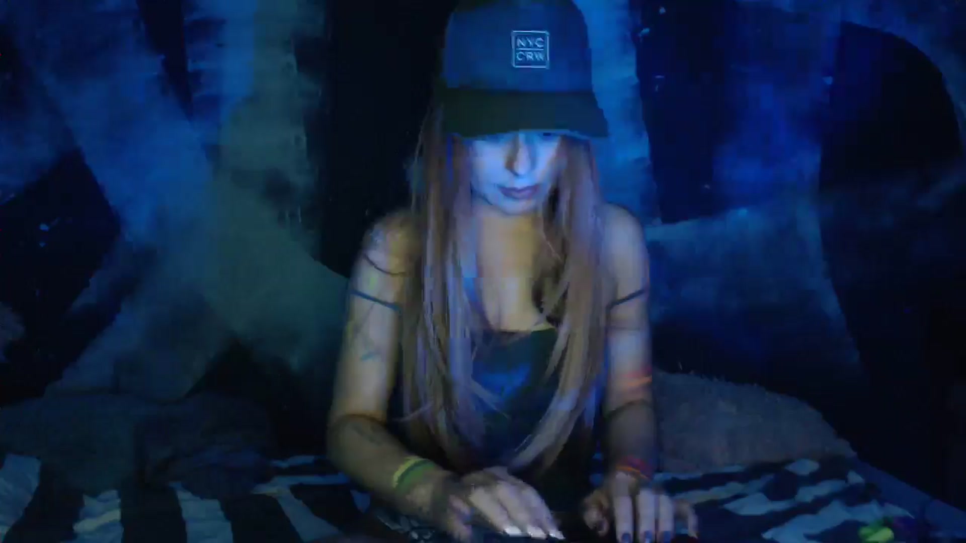 Gallery image thumbnail from Ninja_moi's myfreecams stream on, 04/08/2025, 22:15 image 19 of 20