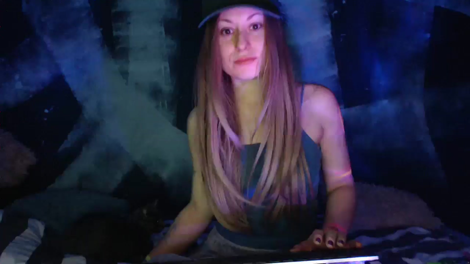 Gallery image thumbnail from Ninja_moi's myfreecams stream on, 04/08/2025, 22:15 image 3 of 20