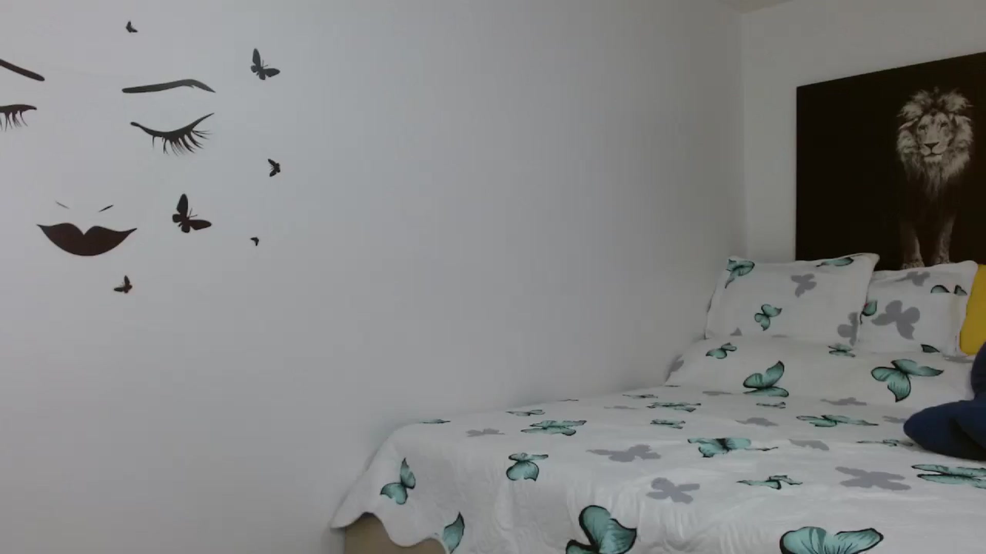 Gallery image thumbnail from NinnaKatthe's myfreecams stream on, 09/19/2025, 19:09 image 9 of 20