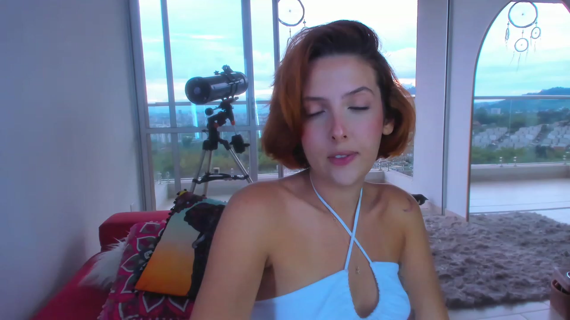 Gallery image thumbnail from NirvanaMoon's myfreecams stream on, 04/17/2023, 22:41 image 19 of 20