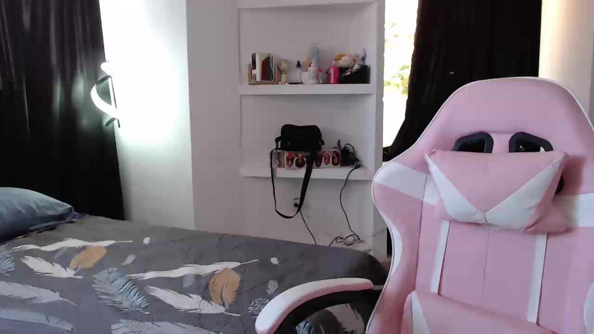 Gallery image thumbnail from Nita_Spankin's myfreecams stream on, 06/11/2026, 17:04 image 19 of 20