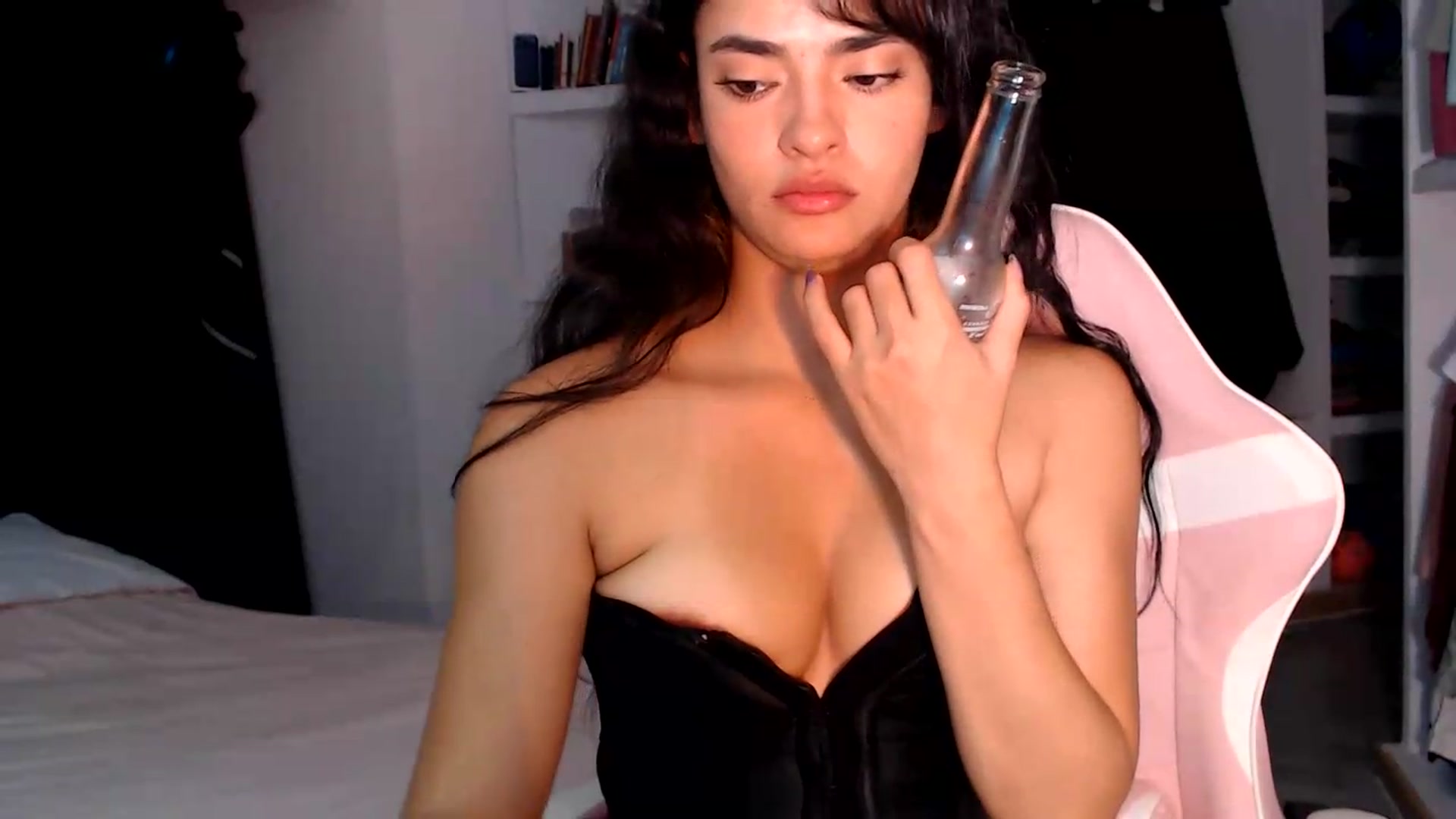 Gallery image thumbnail from Nita_Spankin's myfreecams stream on, 07/18/2026, 09:24 image 5 of 20