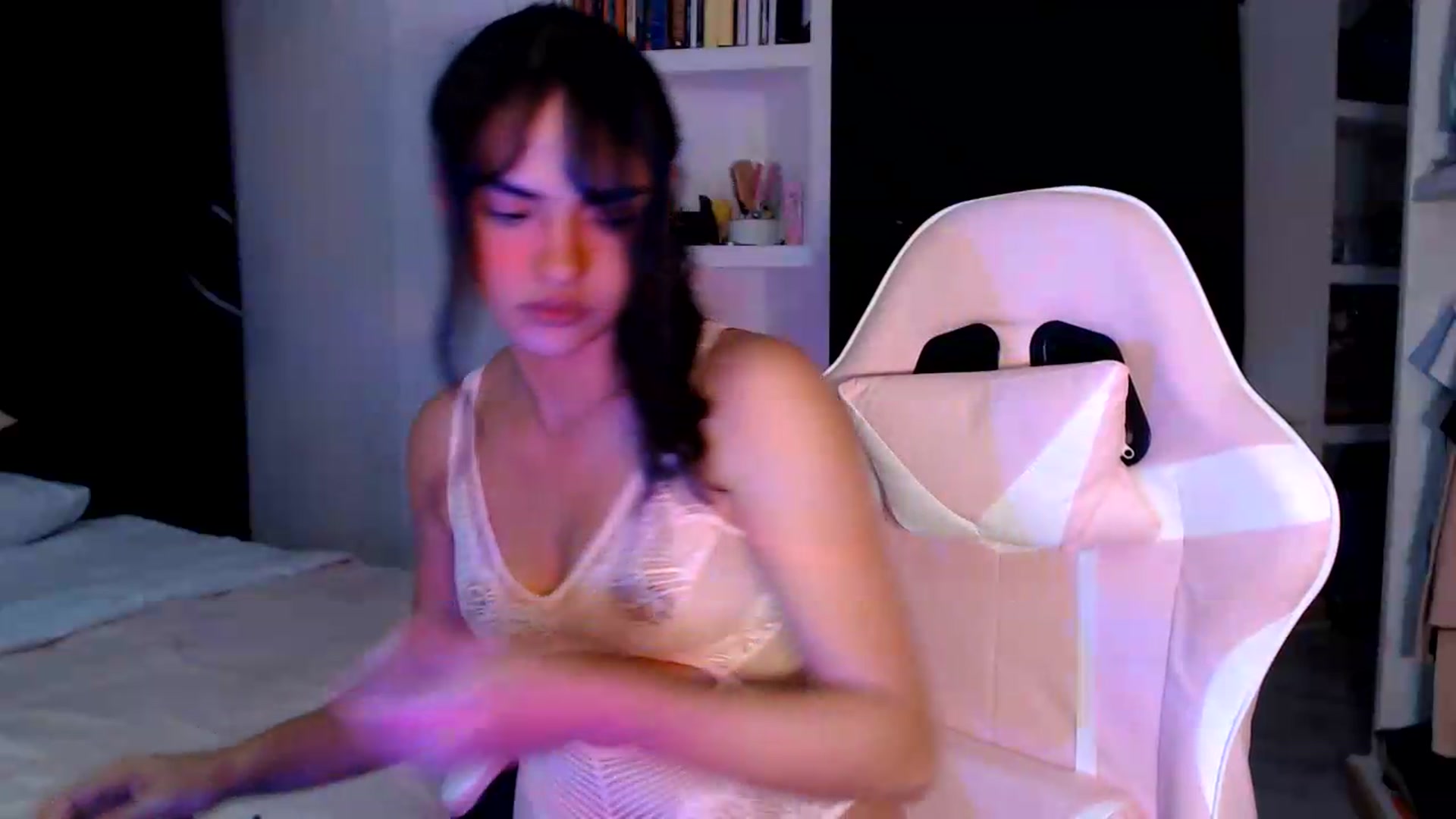 Gallery image thumbnail from Nita_Spankin's myfreecams stream on, 08/03/2026, 04:54 image 9 of 20