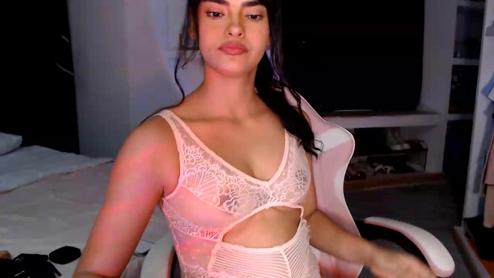 Gallery image thumbnail from Nita_Spankin's myfreecams stream on, 08/03/2026, 04:54 image 16 of 20