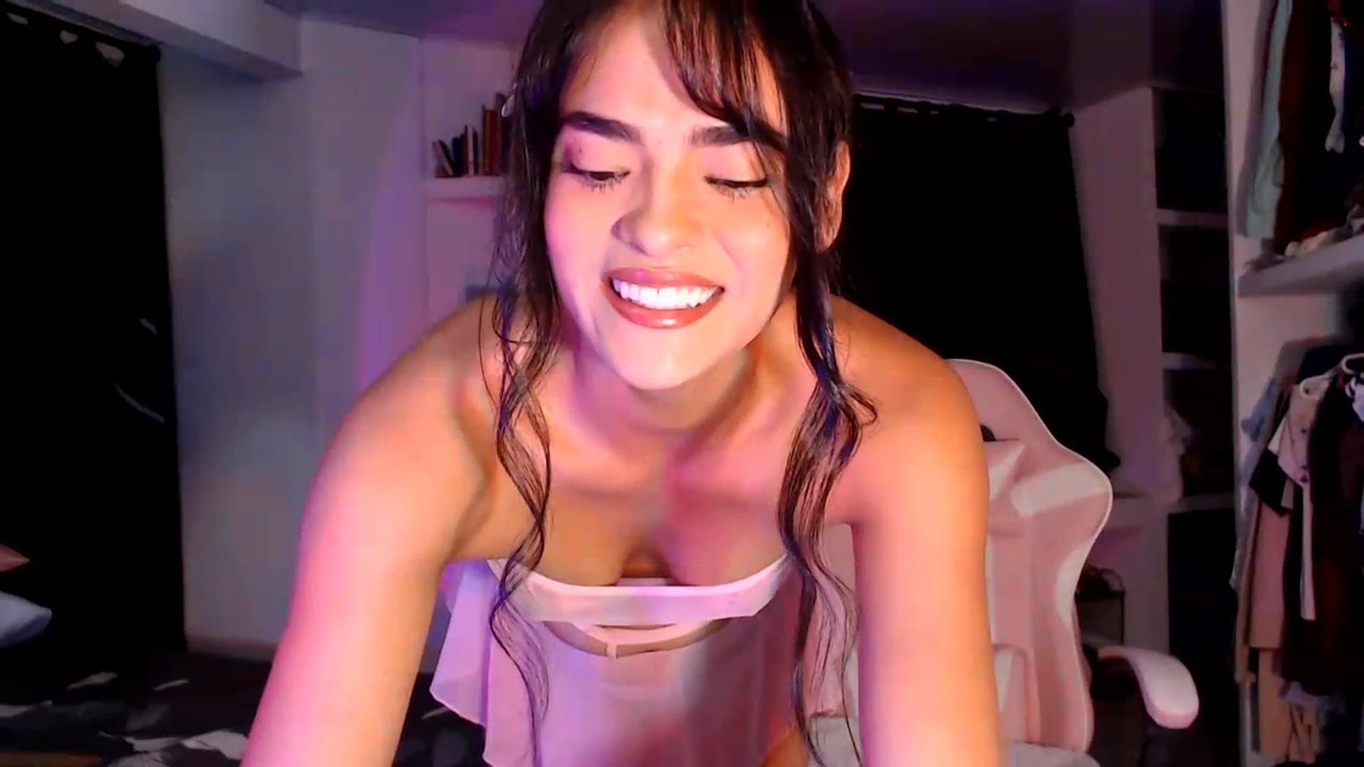 Gallery image thumbnail from Nita_Spankin's myfreecams stream on, 08/06/2026, 04:40 image 3 of 20