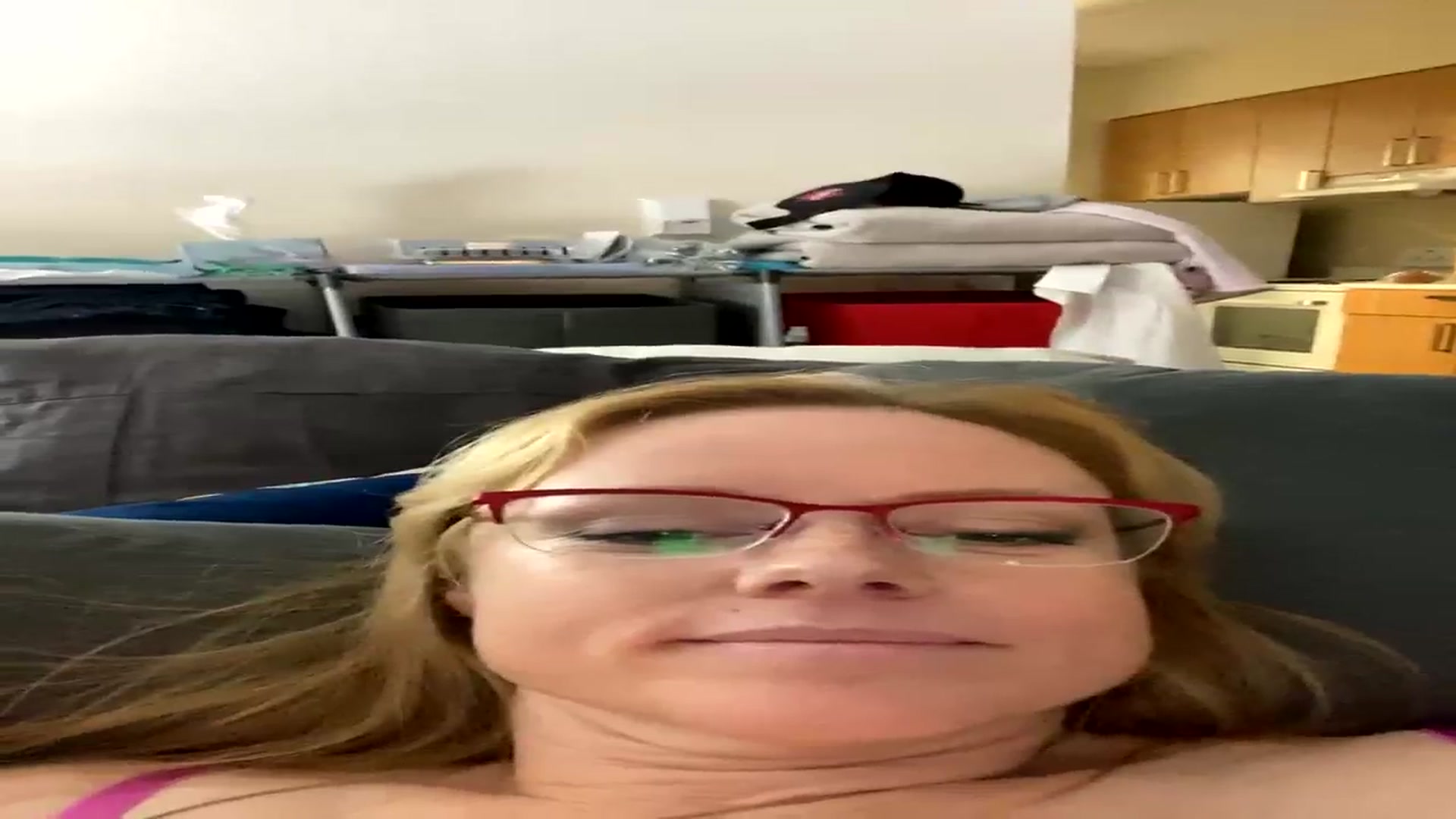 Gallery image thumbnail from Niveallee's myfreecams stream on, 10/22/2023, 14:46 image 4 of 20