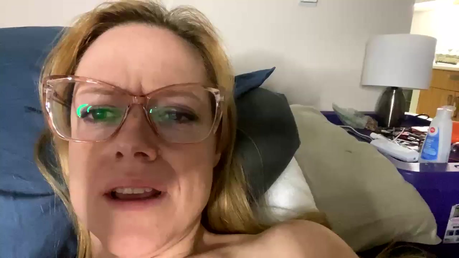 Gallery image thumbnail from Niveallee's myfreecams stream on, 11/05/2023, 14:16 image 16 of 20