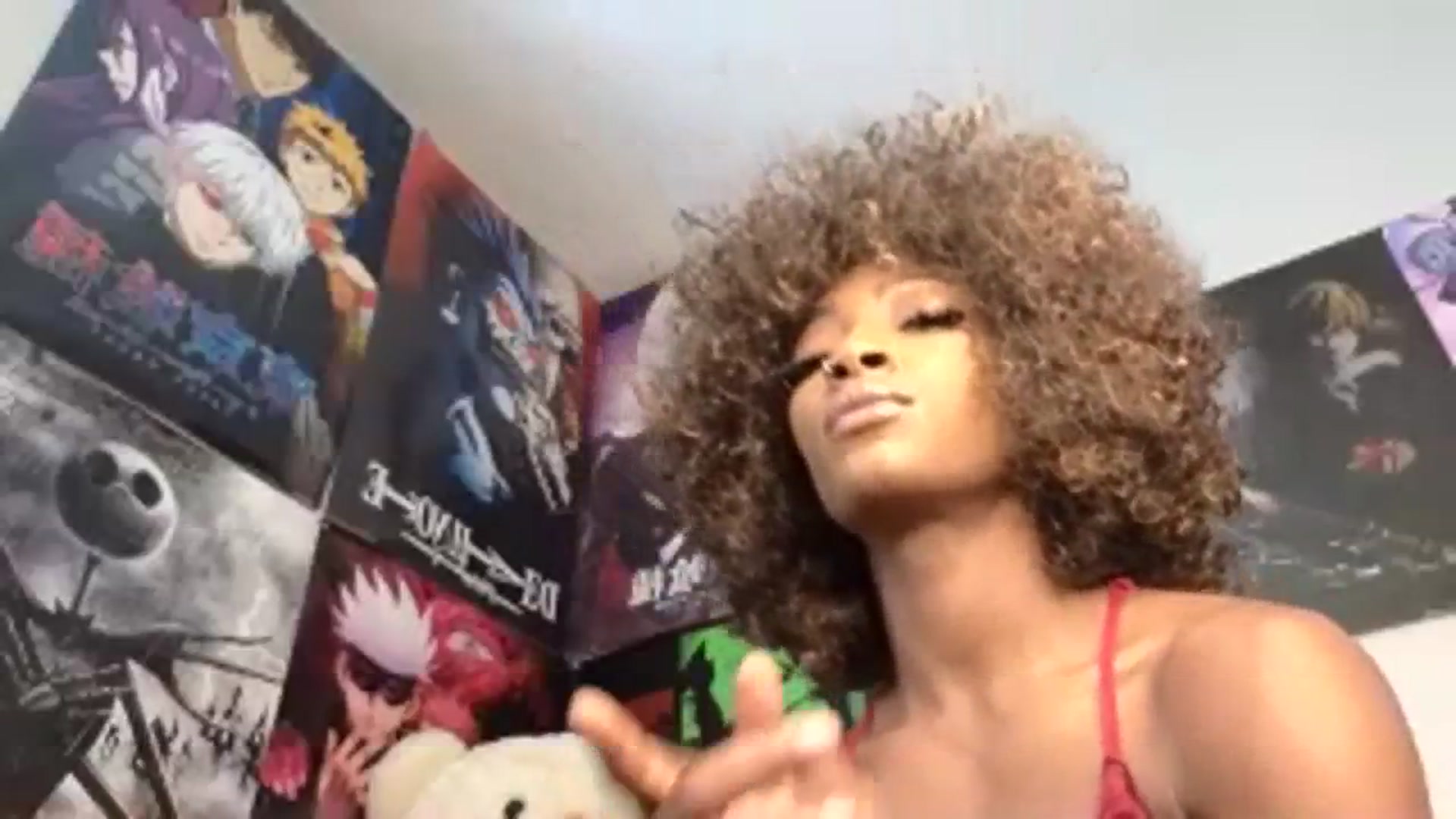 Gallery image thumbnail from Niviawolfe's myfreecams stream on, 08/23/2023, 17:33 image 13 of 20