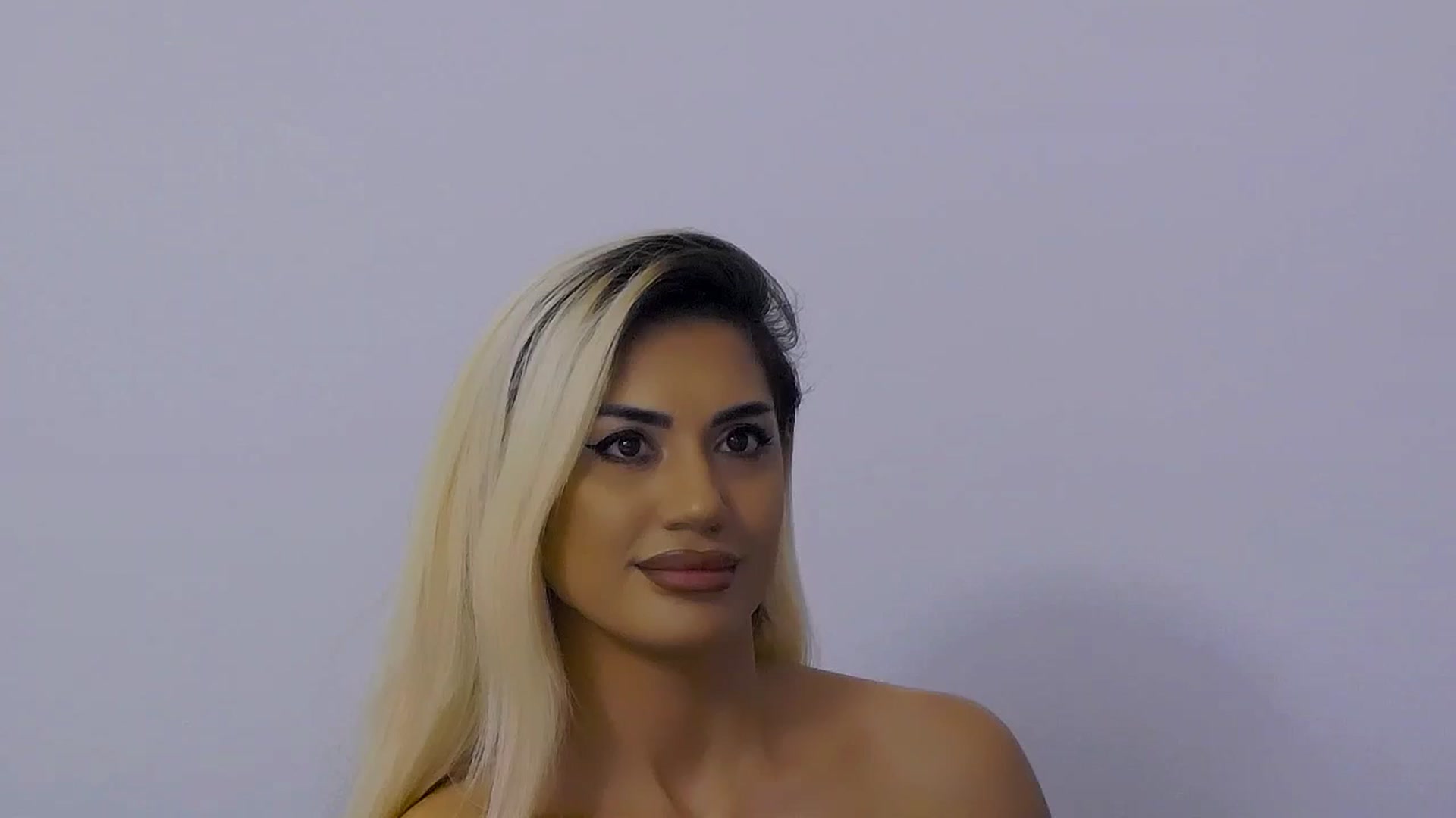 Gallery image thumbnail from Nna__'s myfreecams stream on, 10/12/2025, 07:08 image 20 of 20