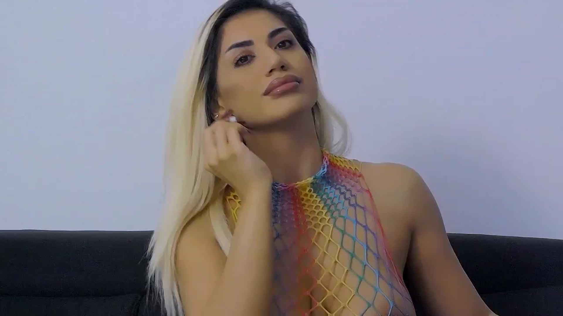 Gallery image thumbnail from Nna__'s myfreecams stream on, 10/22/2025, 05:42 image 7 of 20