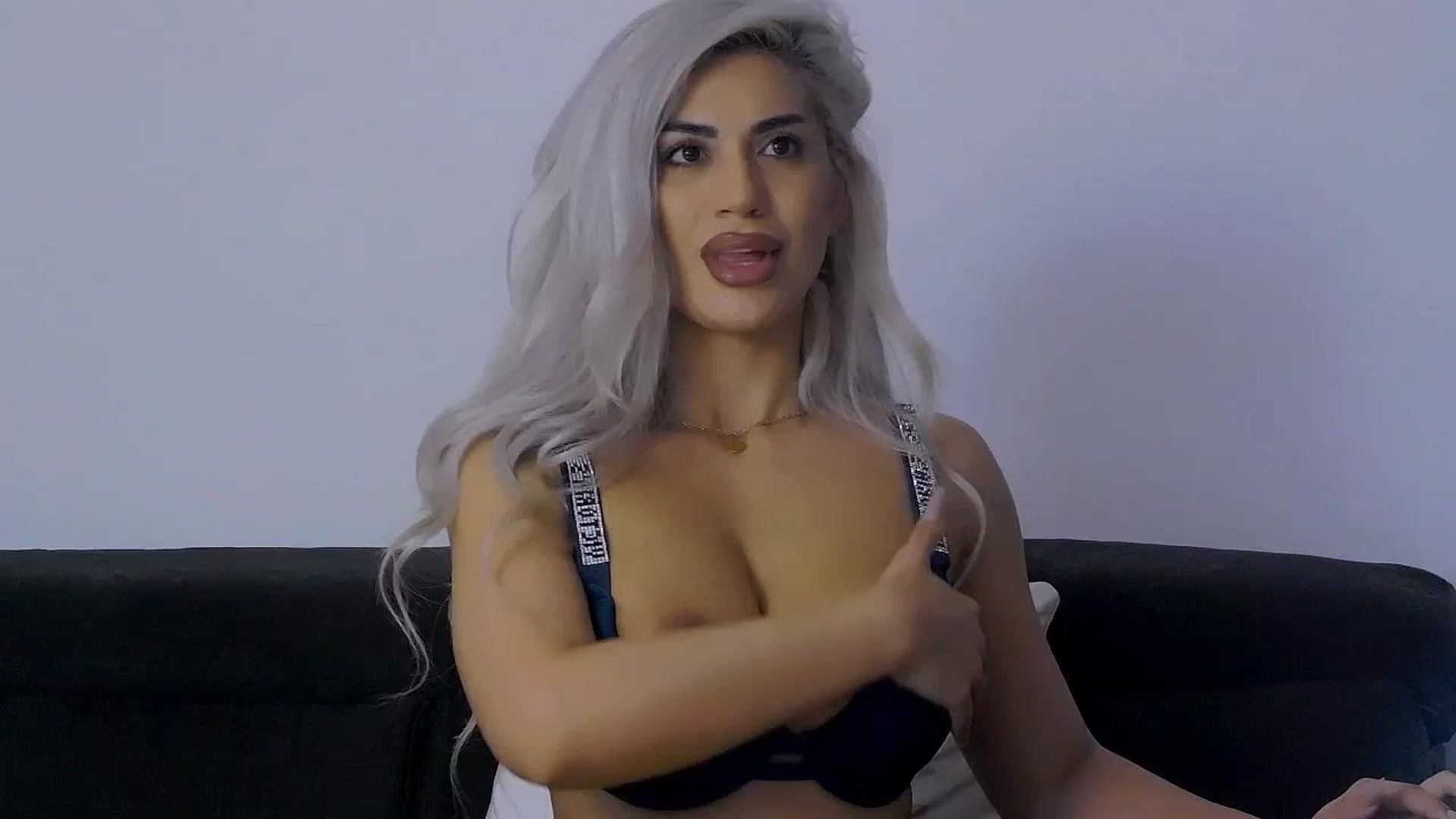 Gallery image thumbnail from Nna__'s myfreecams stream on, 12/16/2025, 06:42 image 3 of 20