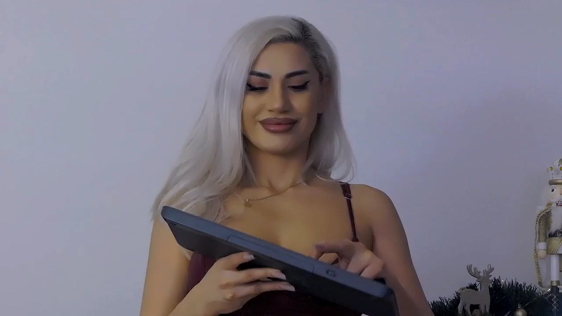 Gallery image thumbnail from Nna__'s myfreecams stream on, 12/20/2025, 07:32 image 7 of 20