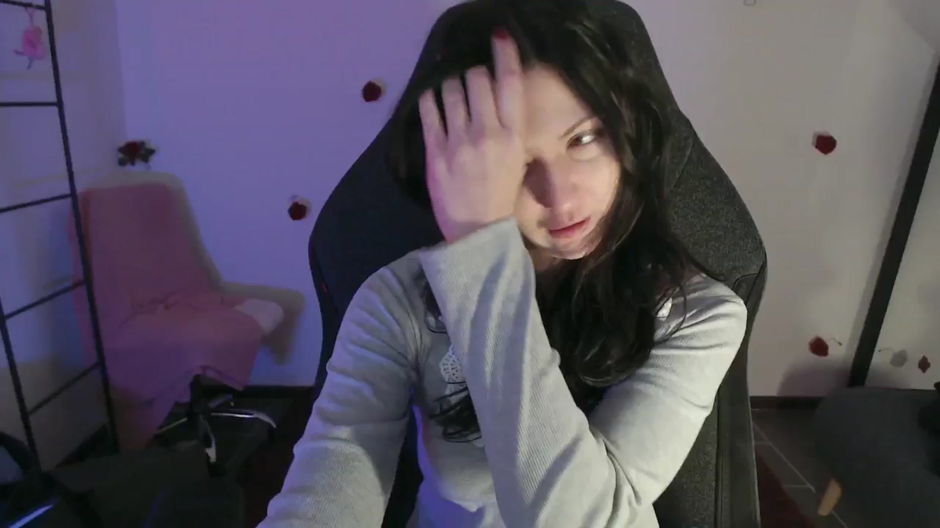 Gallery image thumbnail from NoFightsClub's myfreecams stream on, 03/21/2024, 03:44 image 5 of 20