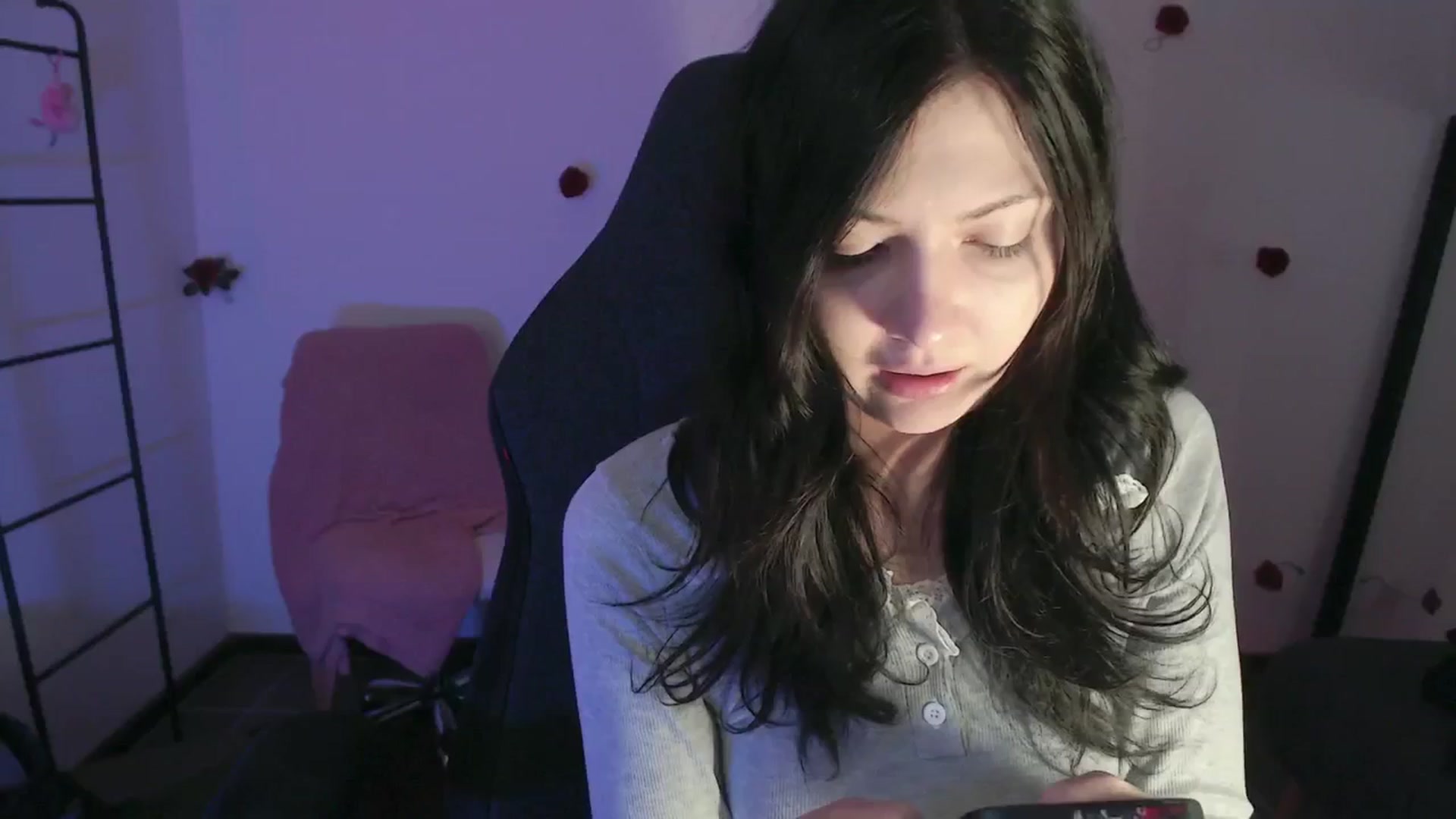 Gallery image thumbnail from NoFightsClub's myfreecams stream on, 03/21/2024, 03:44 image 1 of 20