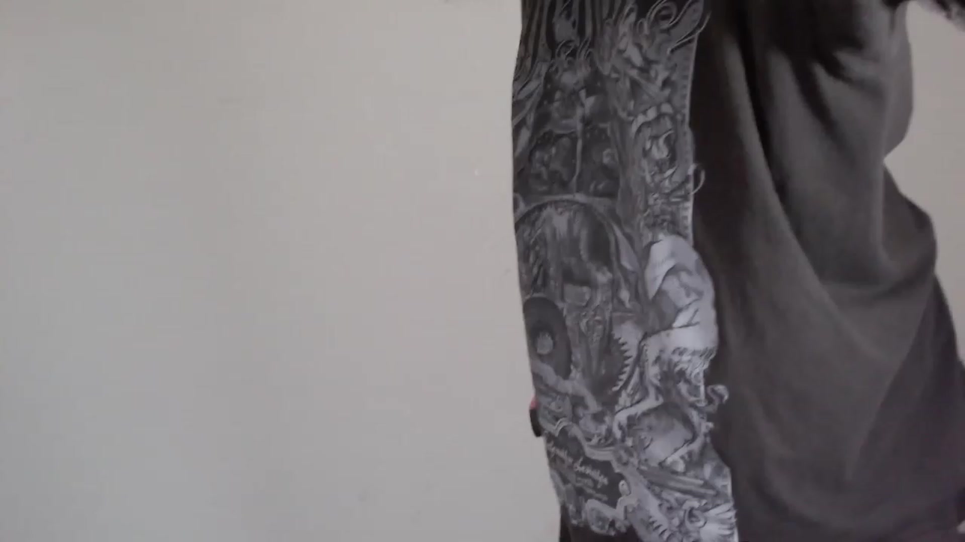 Gallery image thumbnail from NoFun's myfreecams stream on, 01/04/2024, 24:45 image 3 of 20