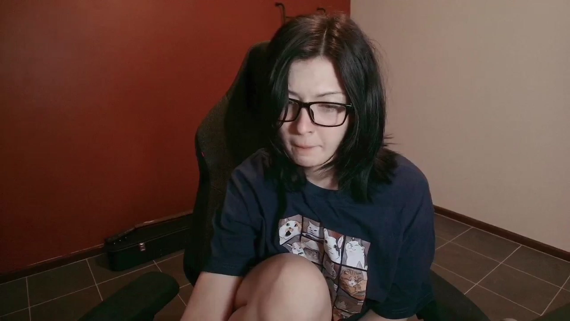 Gallery image thumbnail from NoNutRoom's myfreecams stream on, 11/11/2025, 24:00 image 4 of 20