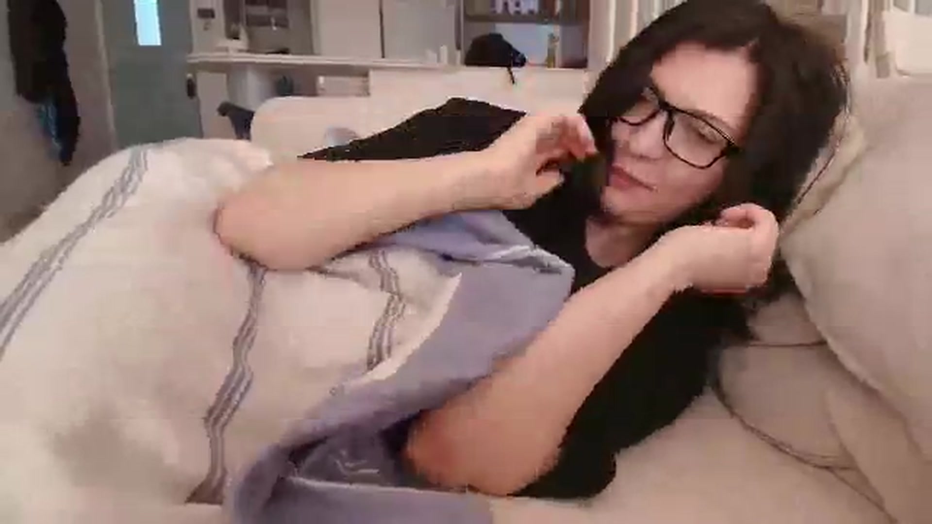 Gallery image thumbnail from NoNutRoom's myfreecams stream on, 11/23/2025, 08:07 image 8 of 20