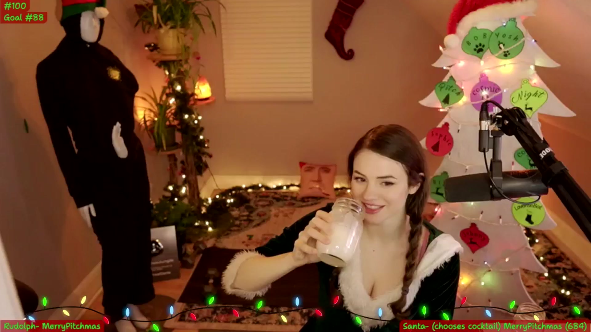 Gallery image thumbnail from NoRefunds's myfreecams stream on, 12/12/2024, 09:06 image 1 of 20