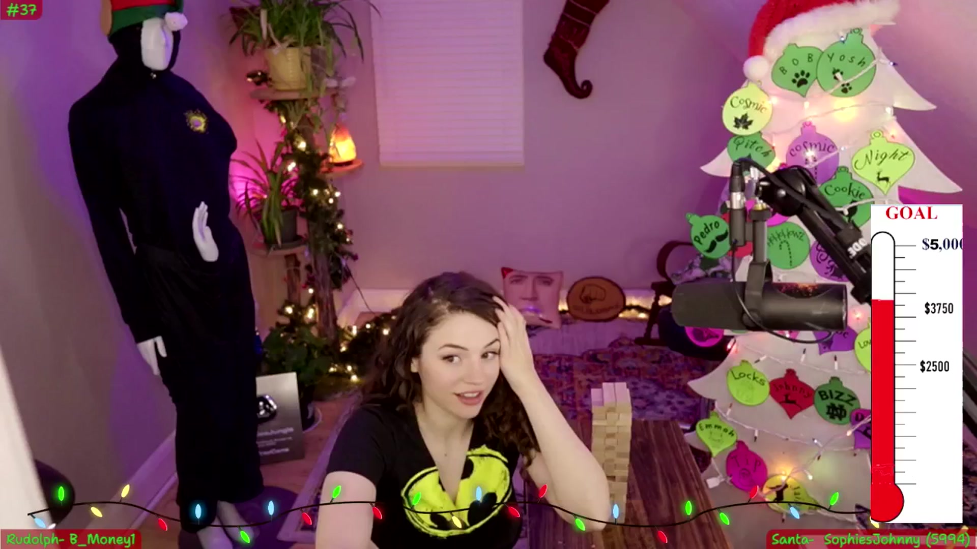 Gallery image thumbnail from NoRefunds's myfreecams stream on, 12/16/2024, 05:49 image 18 of 20