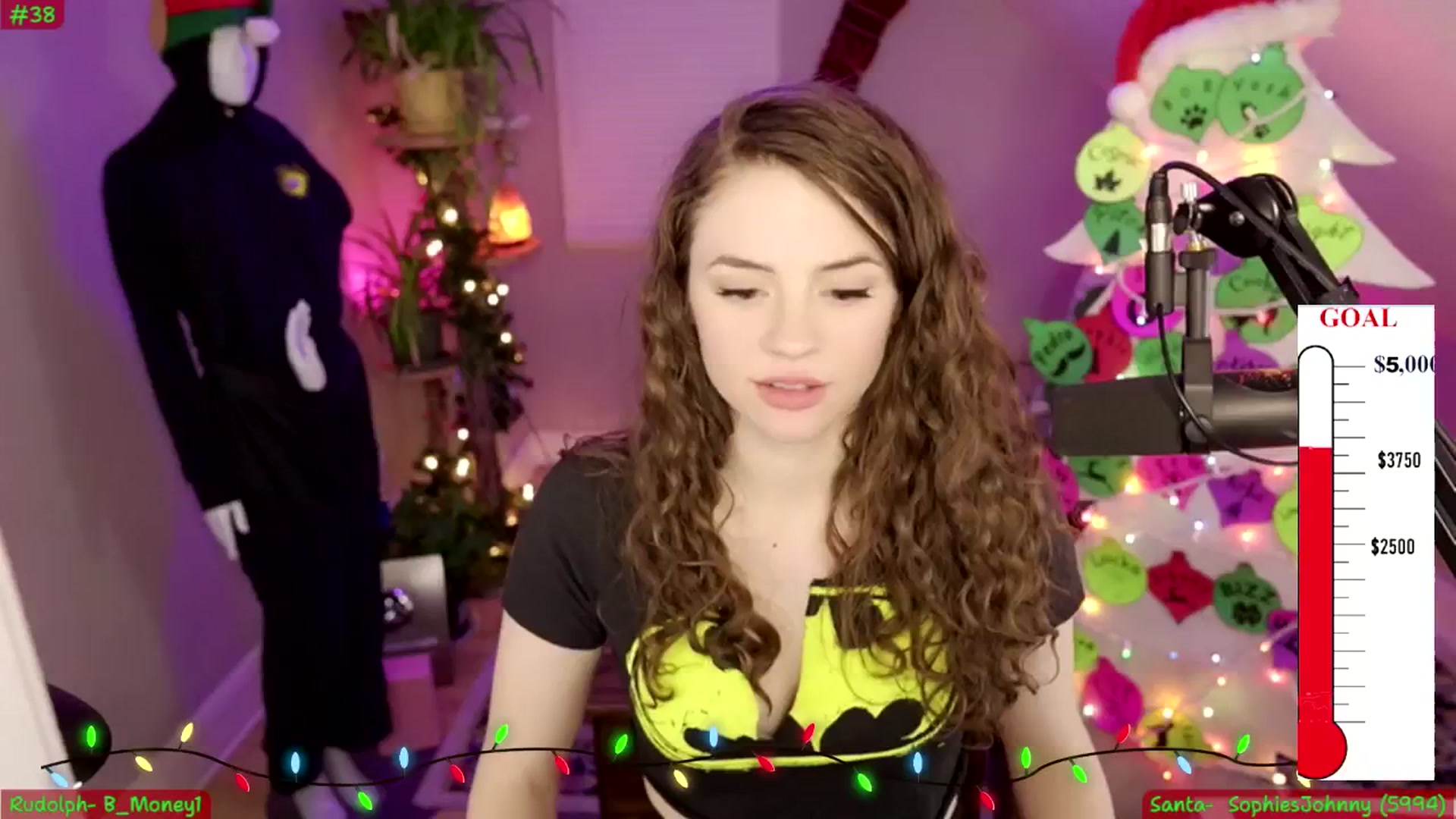 Gallery image thumbnail from NoRefunds's myfreecams stream on, 12/16/2024, 08:18 image 10 of 20