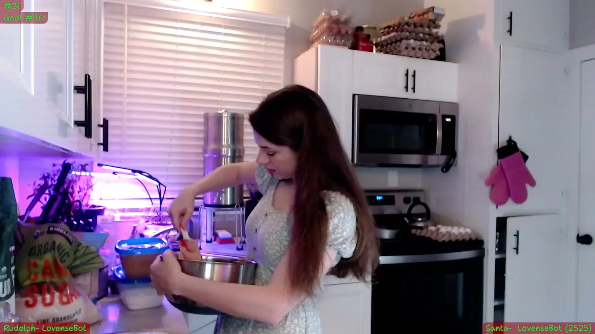 Gallery image thumbnail from NoRefunds's myfreecams stream on, 12/25/2024, 08:52 image 8 of 20