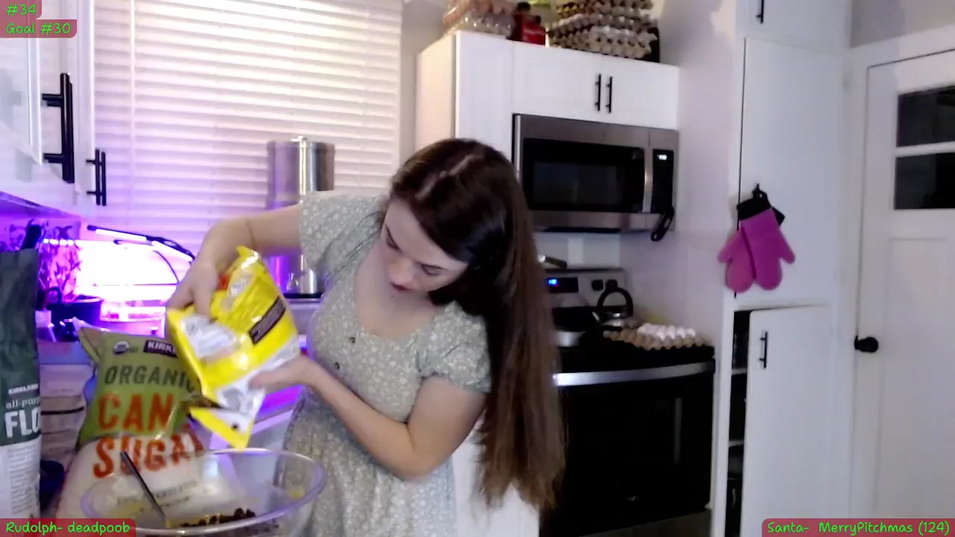 Gallery image thumbnail from NoRefunds's myfreecams stream on, 12/25/2024, 08:52 image 3 of 20