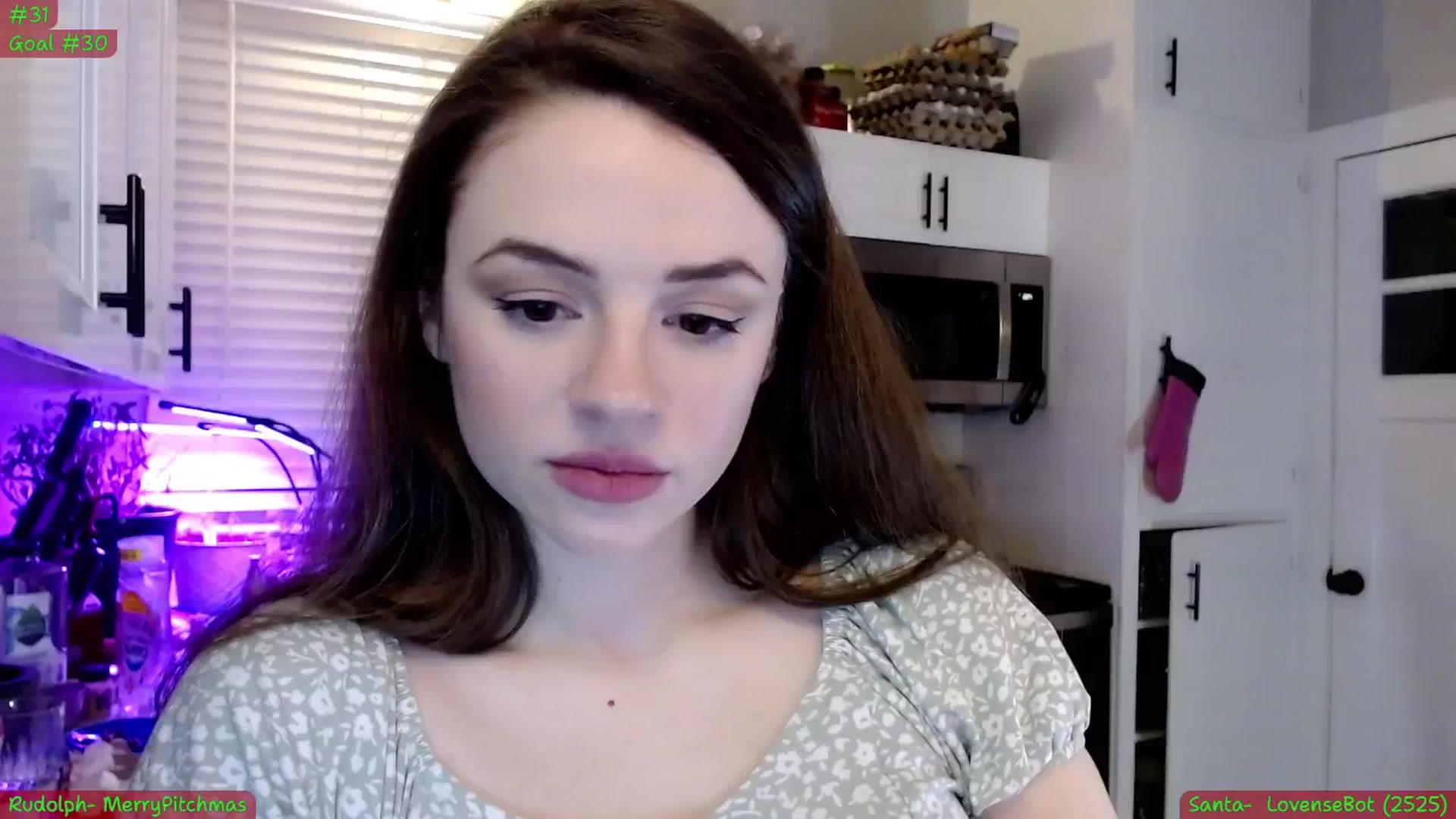 Gallery image thumbnail from NoRefunds's myfreecams stream on, 12/25/2024, 08:52 image 19 of 20