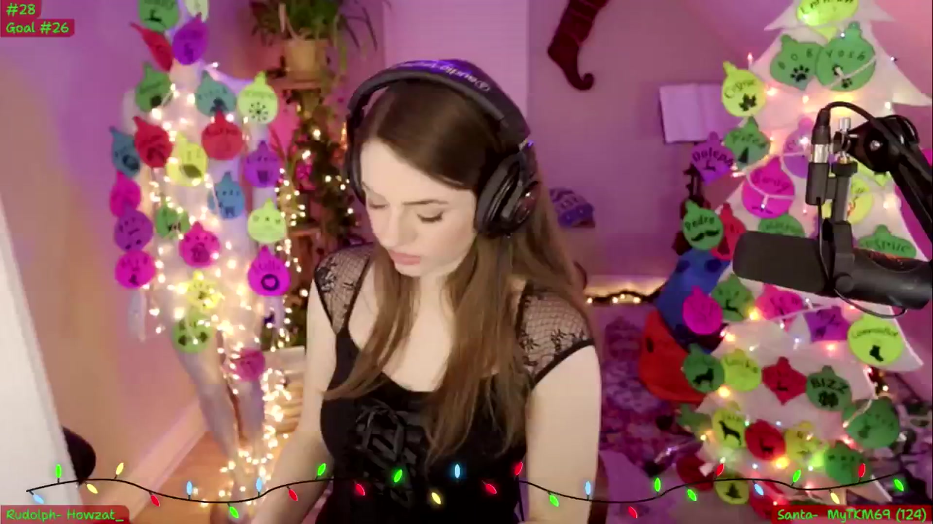 Gallery image thumbnail from NoRefunds's myfreecams stream on, 12/27/2024, 10:09 image 3 of 20