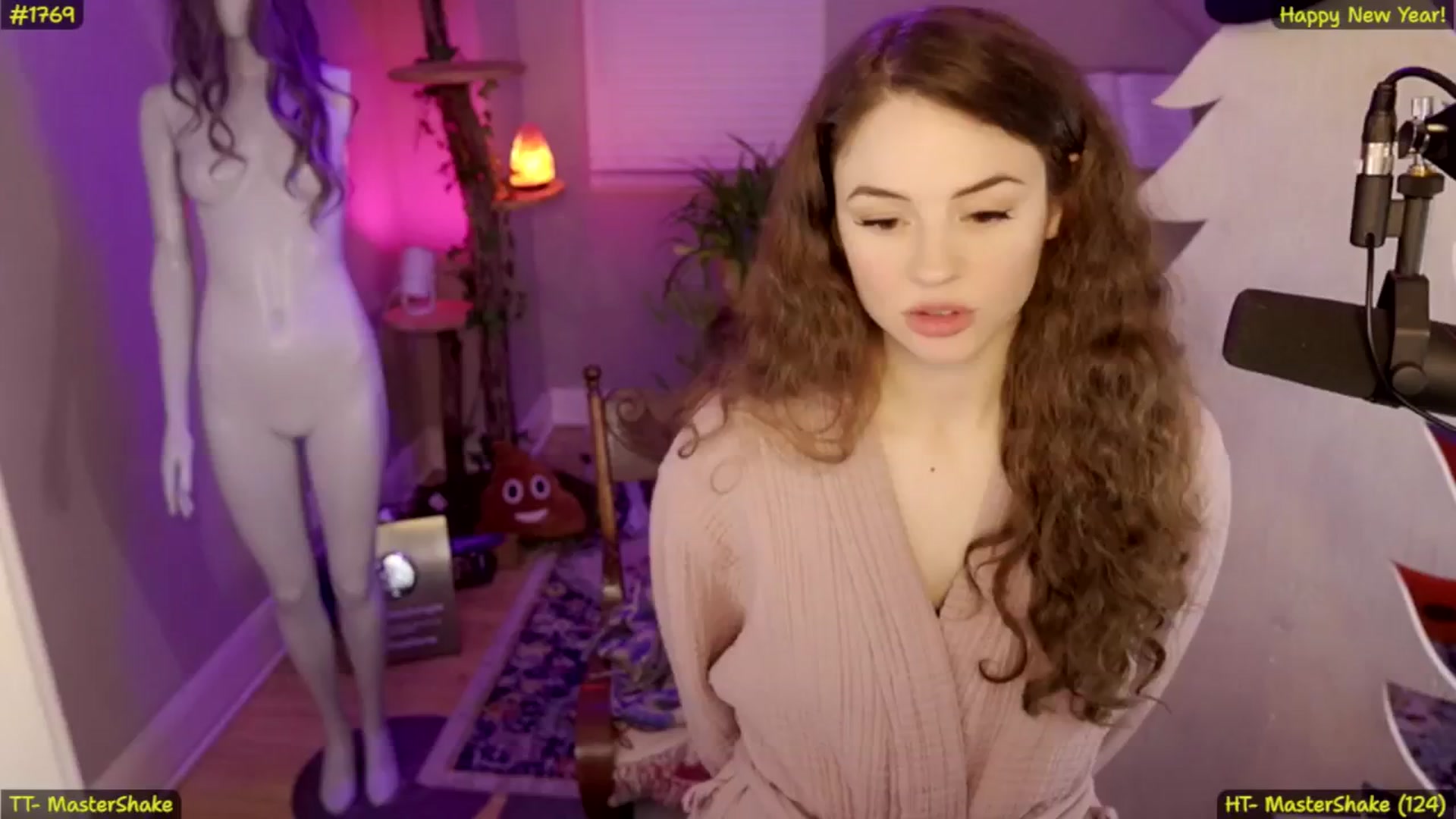 Gallery image thumbnail from NoRefunds's myfreecams stream on, 01/12/2025, 02:54 image 12 of 20