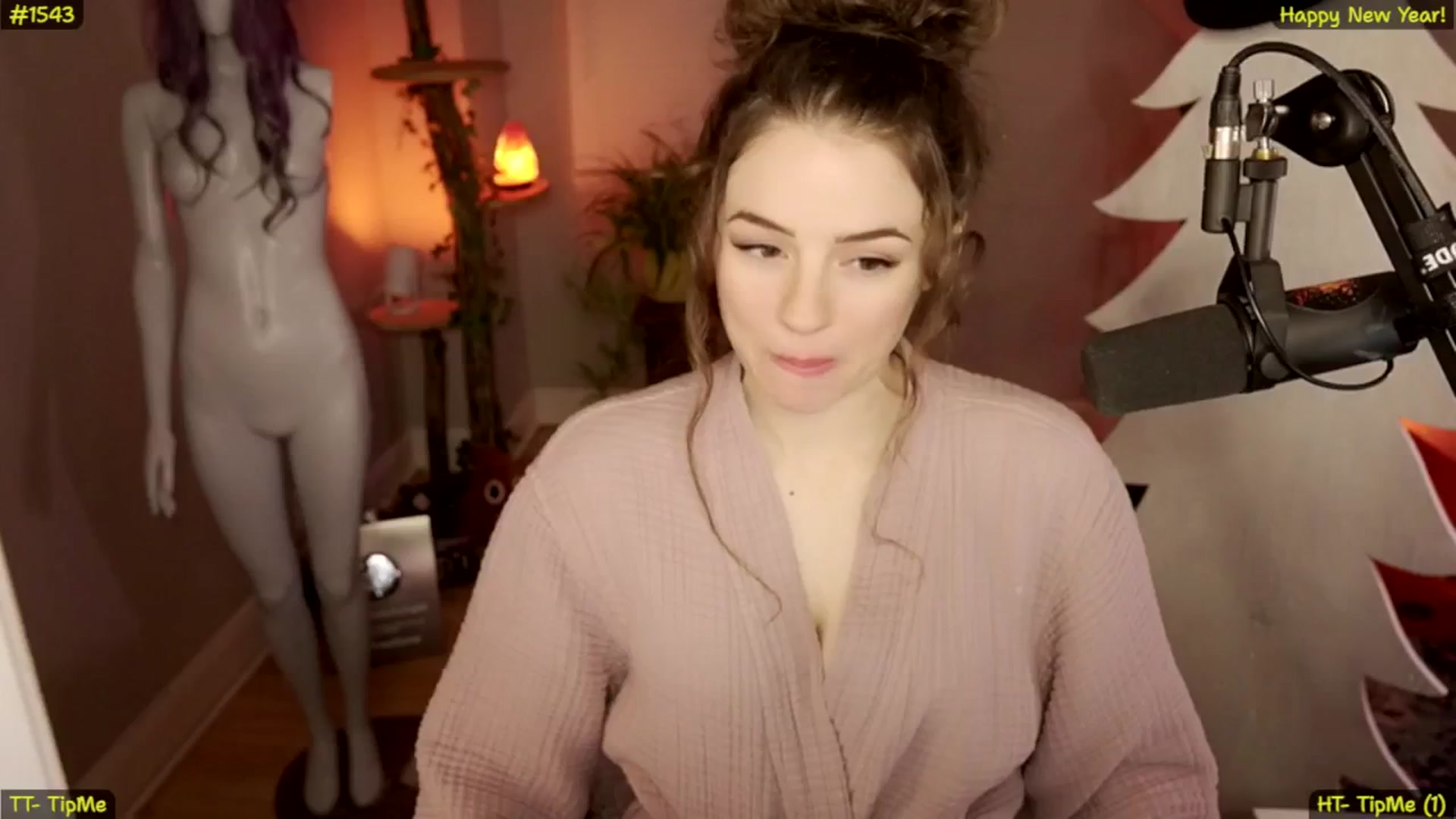 Gallery image thumbnail from NoRefunds's myfreecams stream on, 01/19/2025, 04:04 image 2 of 20