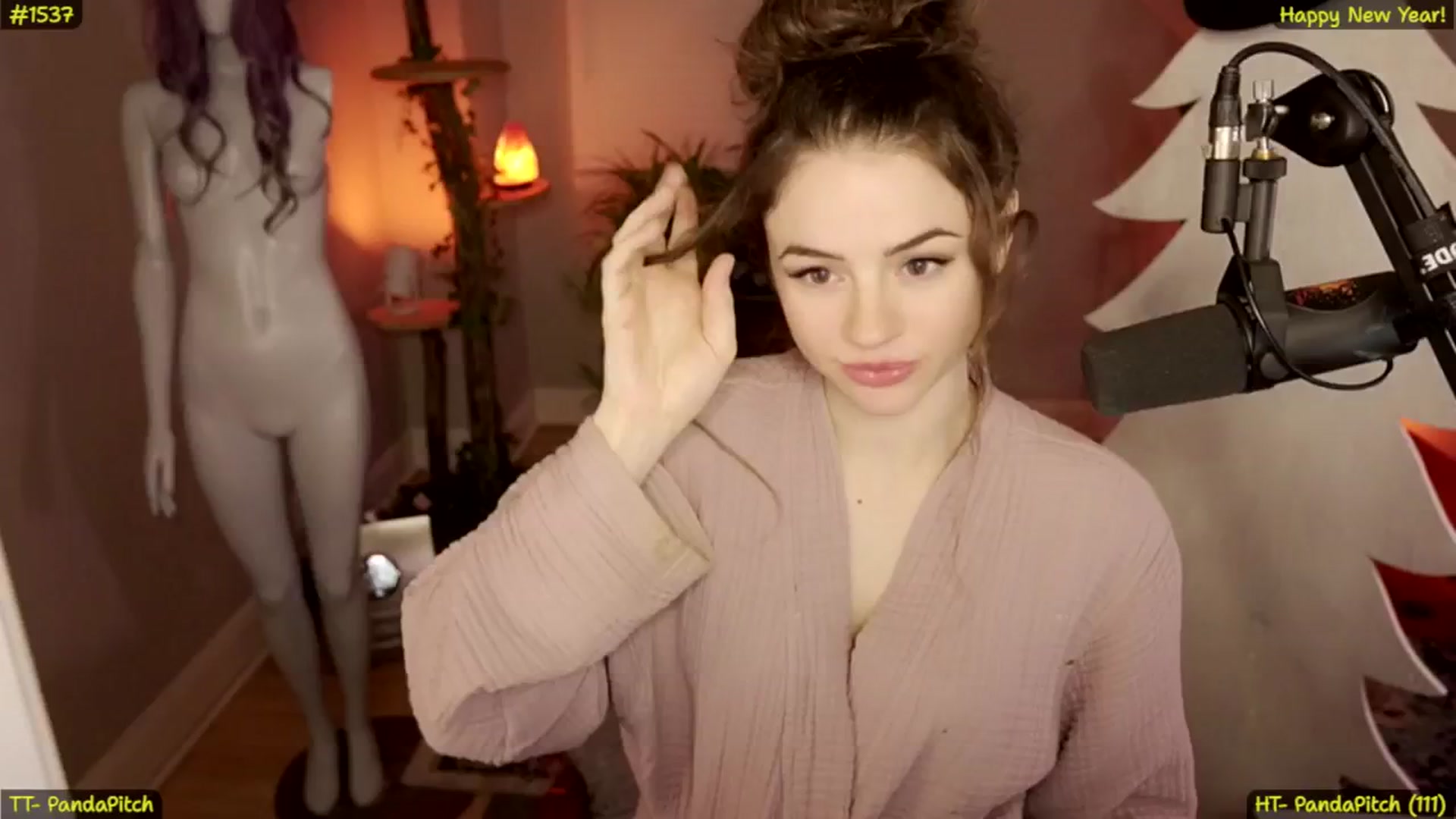 Gallery image thumbnail from NoRefunds's myfreecams stream on, 01/19/2025, 04:04 image 9 of 20