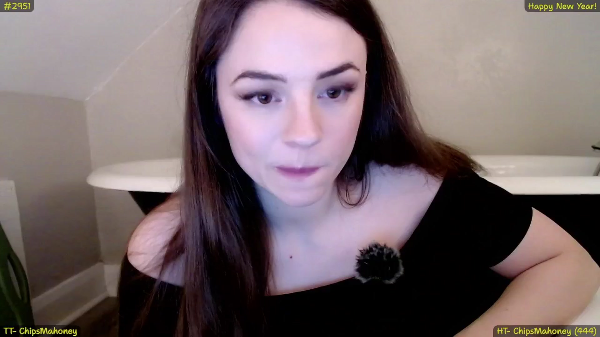 Gallery image thumbnail from NoRefunds's myfreecams stream on, 02/02/2025, 06:06 image 2 of 20