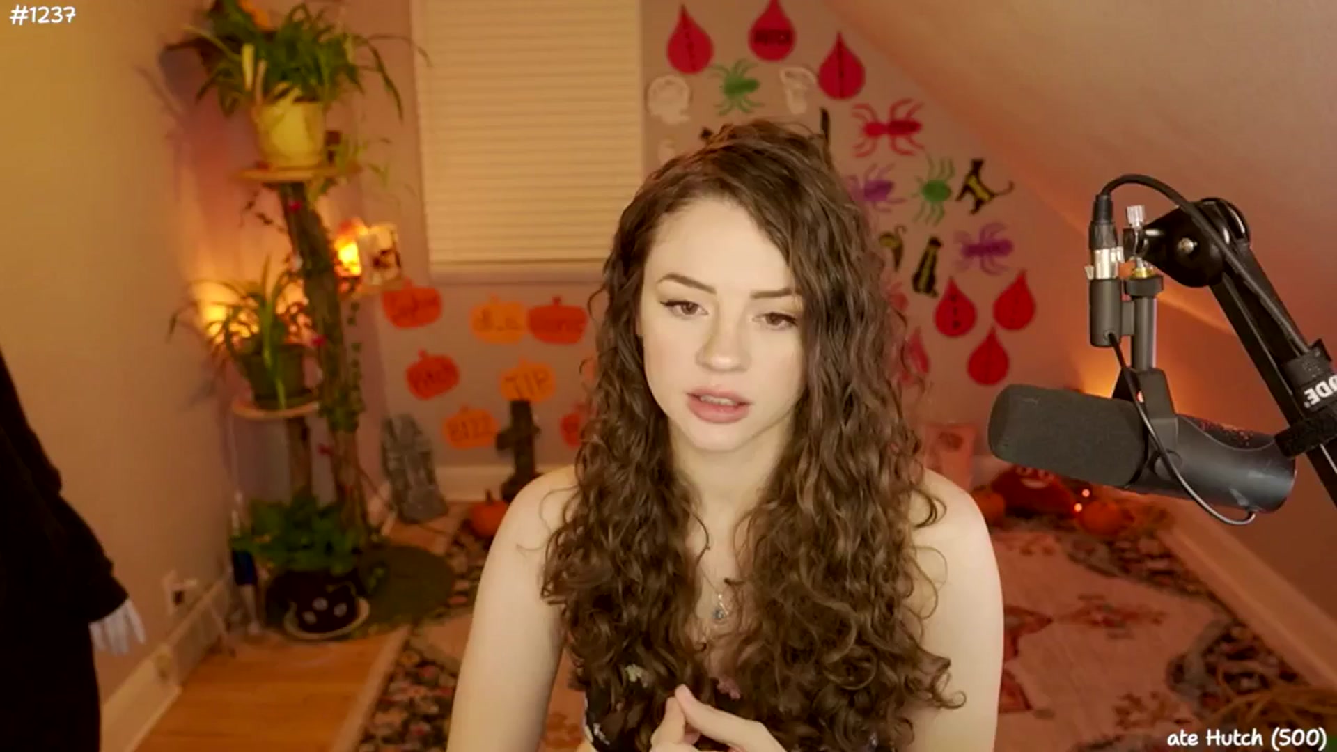 Gallery image thumbnail from NoSophNovembr's myfreecams stream on, 11/12/2024, 05:00 image 3 of 20
