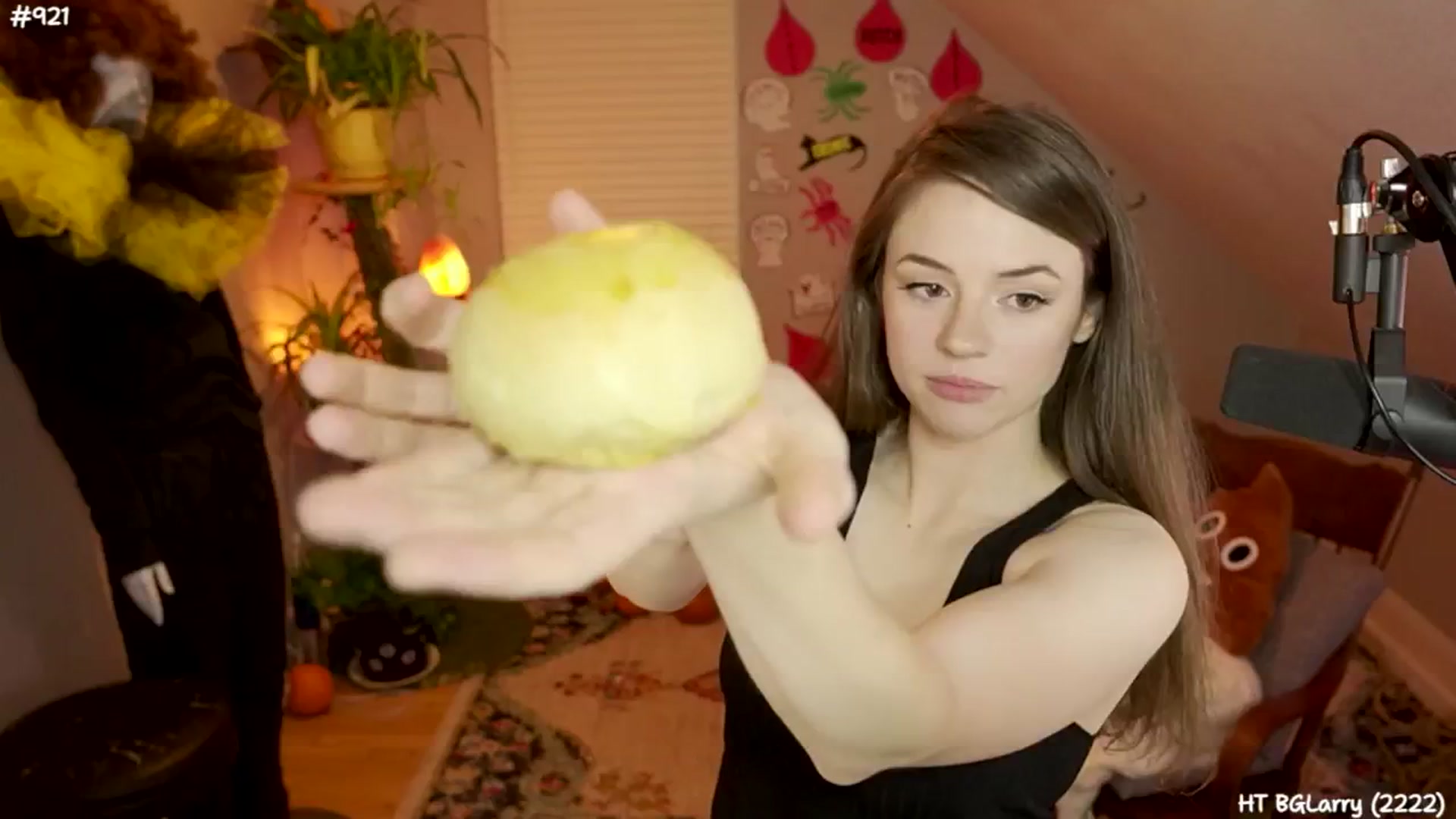Gallery image thumbnail from NoSophNovembr's myfreecams stream on, 11/17/2024, 10:11 image 7 of 20